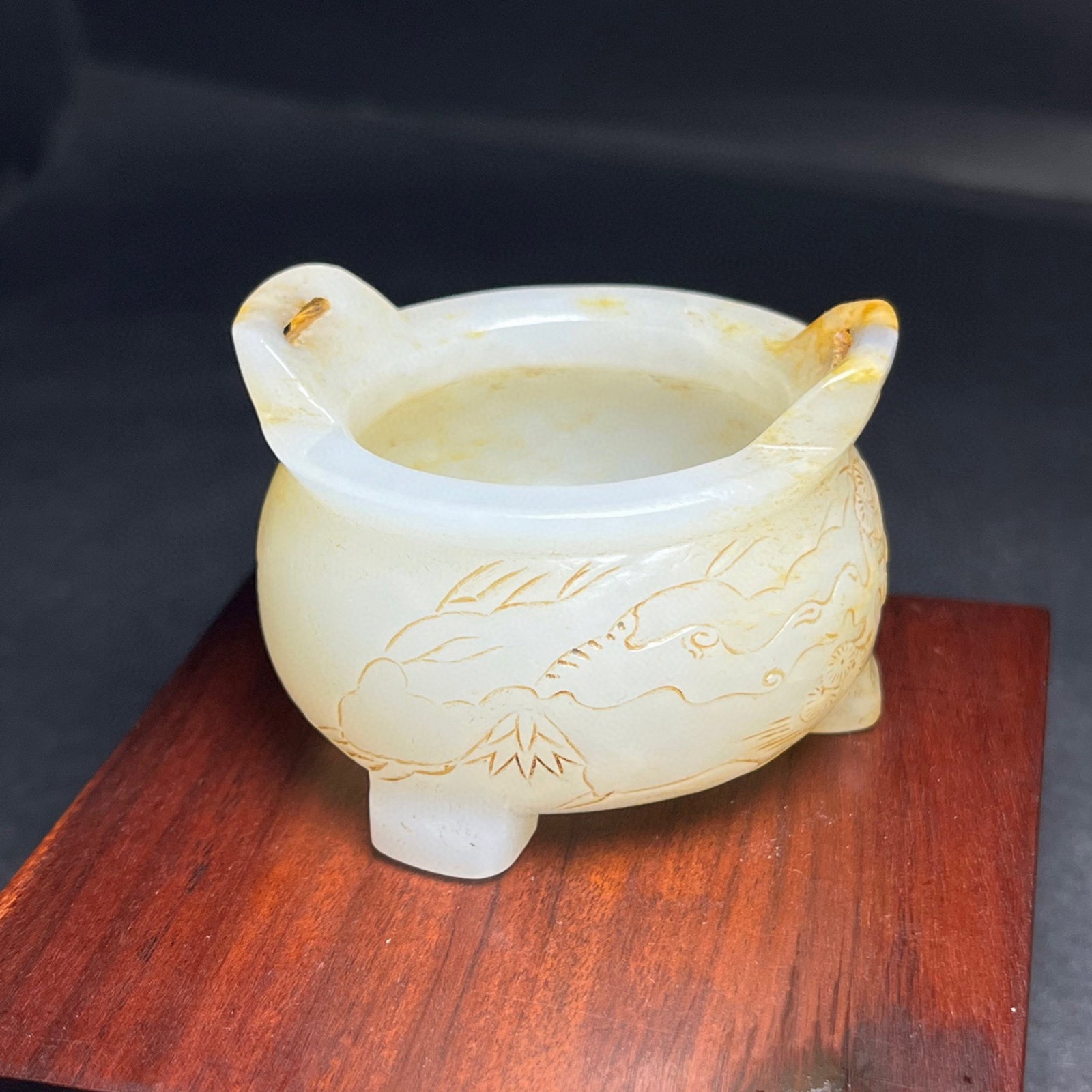 An Exquisite White Jade Landscape and Figure Pattern Double-Ears Tripod Censer - 5