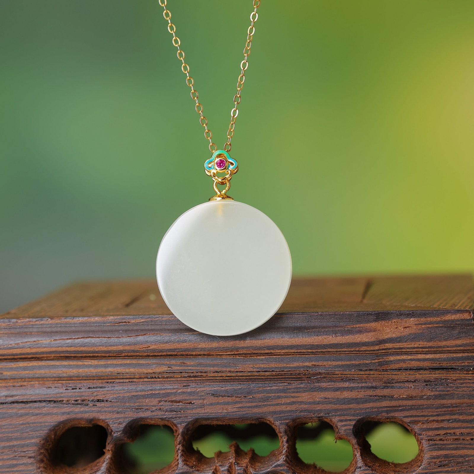 An Exquisite Sterling Silver-Gold Plated Inlaid White Jade Pendant - 3