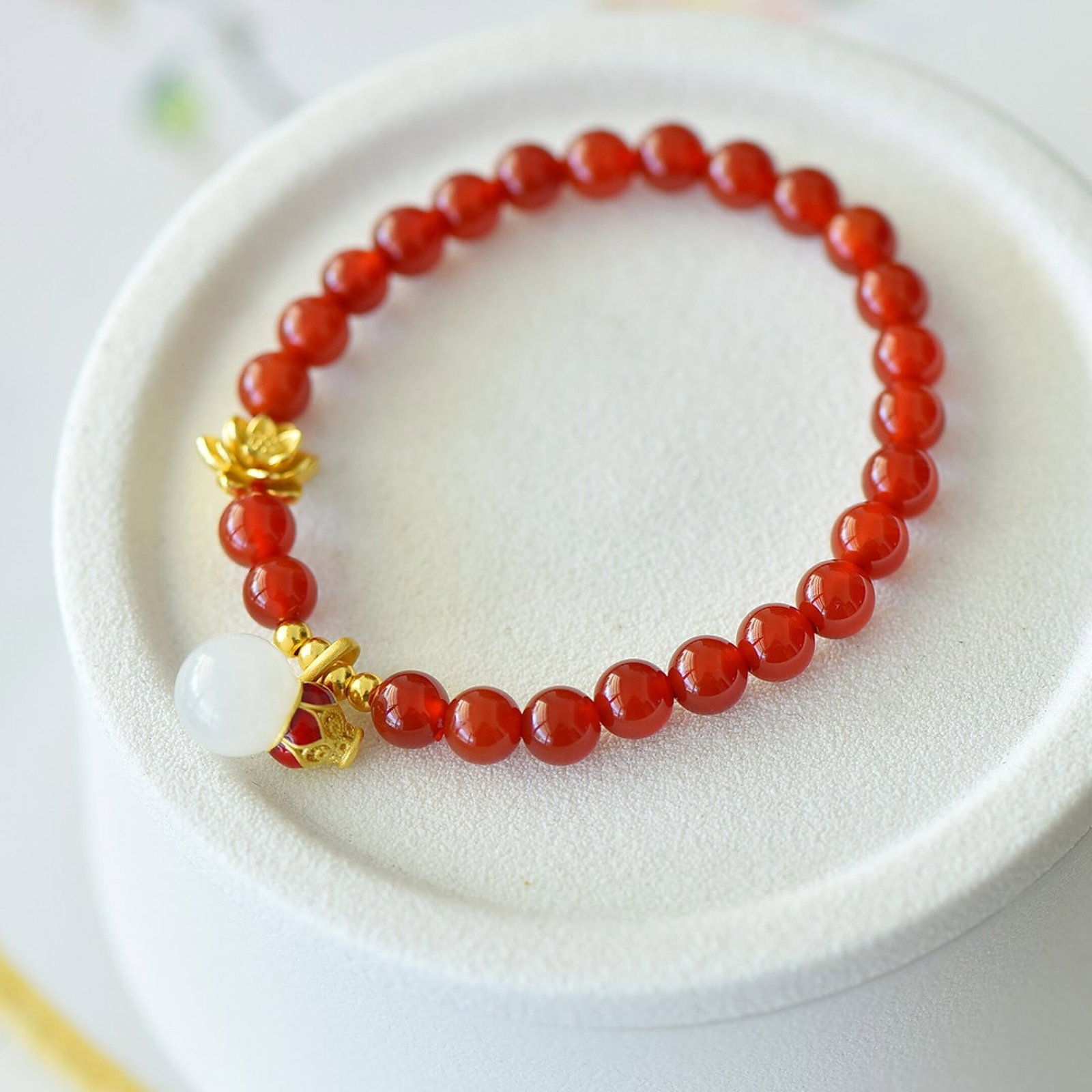 An Exquisite Sterling Silver-Gold Plated Inlaid Agate Bracelet,Inlaid White Jade - 2