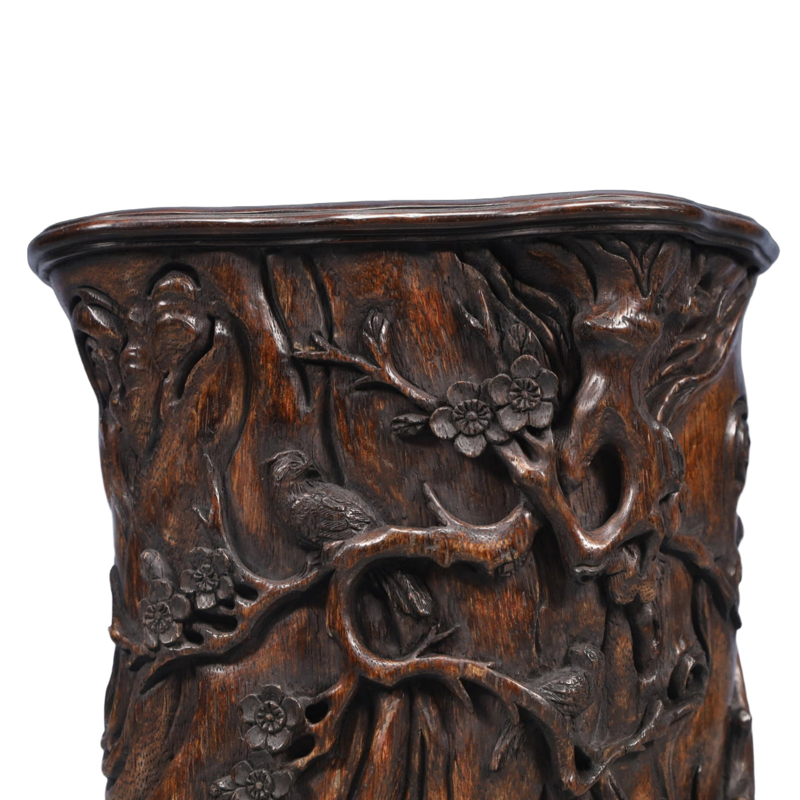 An Exquisite Eaglewood Flower and Bird Pattern Brush Pot - 2
