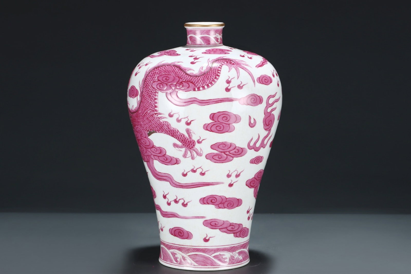 A Huge Ruby Red-Glazed Painted Gold Auspicious Cloud and Dragon Pattern Vase,With Vertical Scroll... - 2