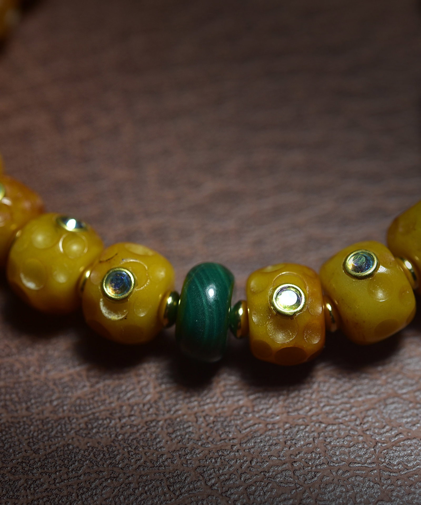 An Exquisite Dzi Bead Bracelets - 6