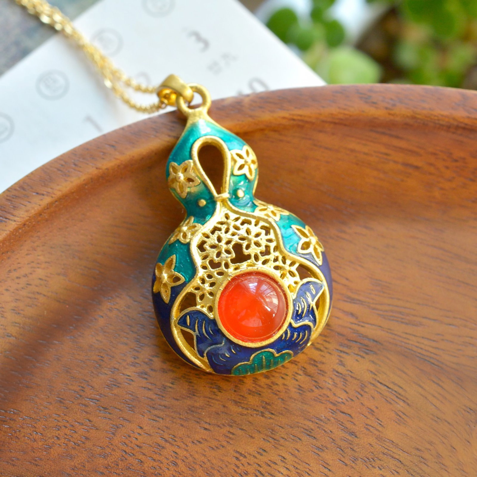 An Exquisite Pendant - 3