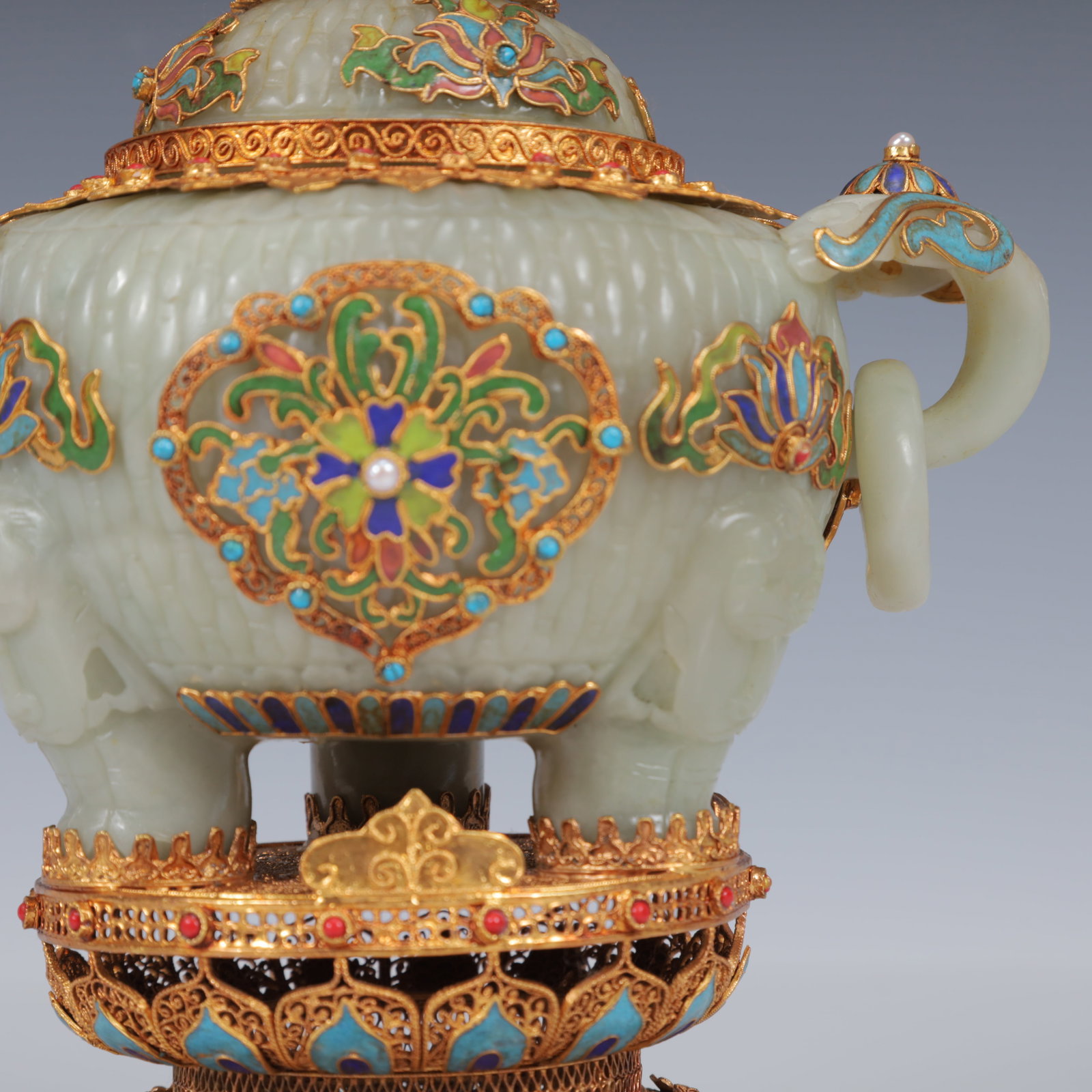 An Exquisite Filigree and Gilding Inlaid White Jade Double-Ears and Tripod Censer,Inlaid Gems - 3