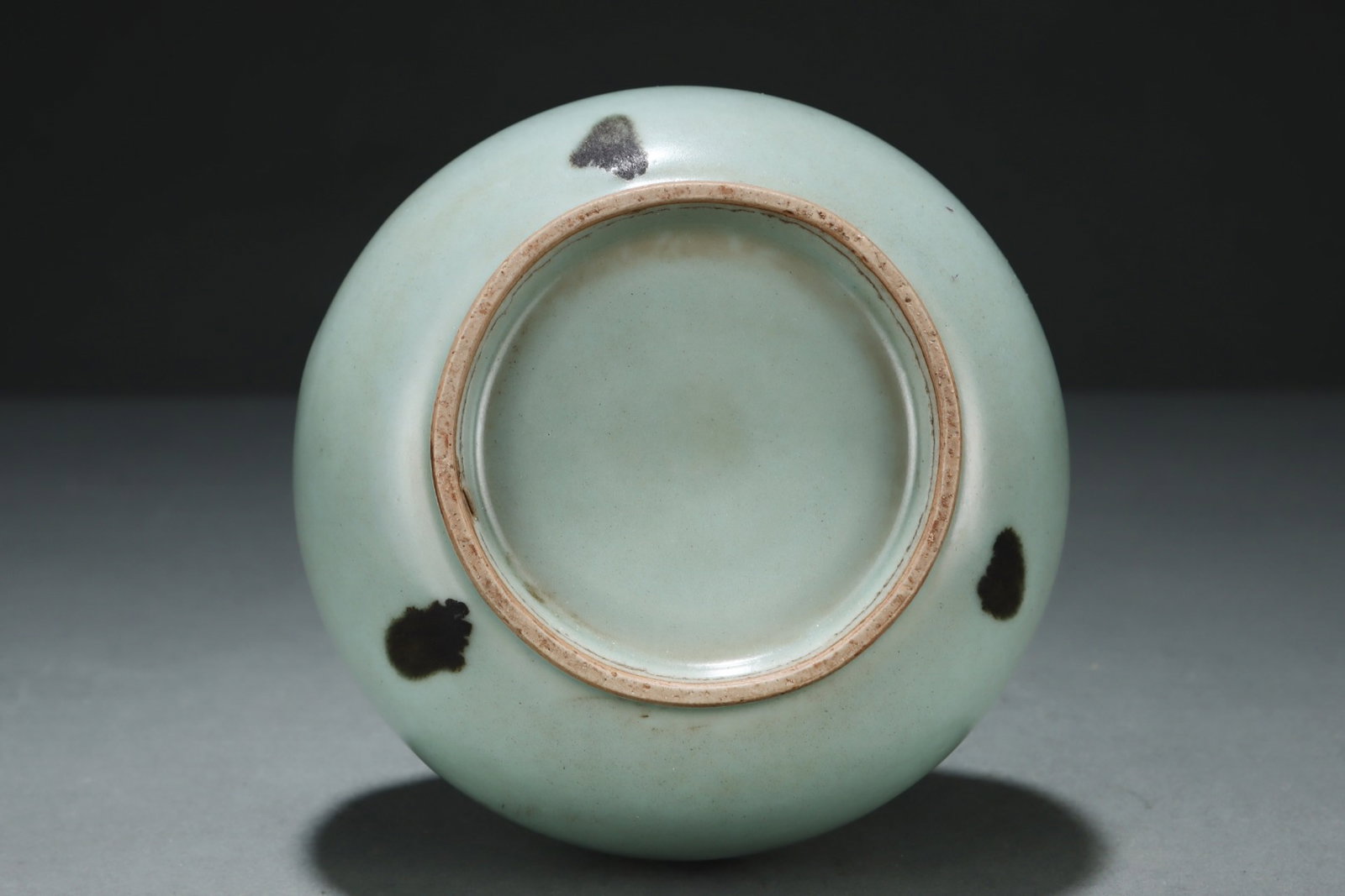 An Exquisite Longquan yao Vase - 8