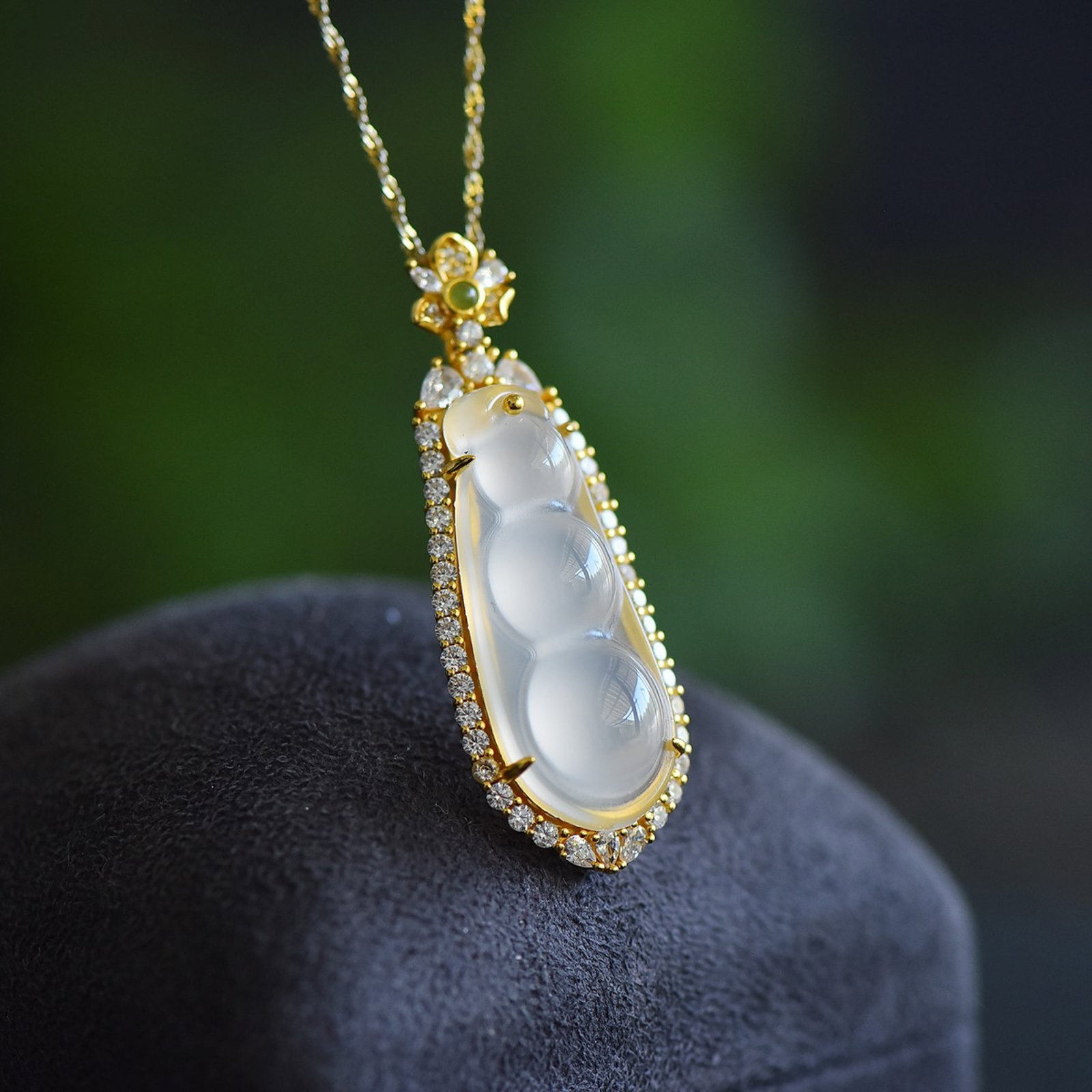 An Exquisite Sterling Silver-Gold Plated Inlaid Agate Pendant,Inlaid Diamond - 4