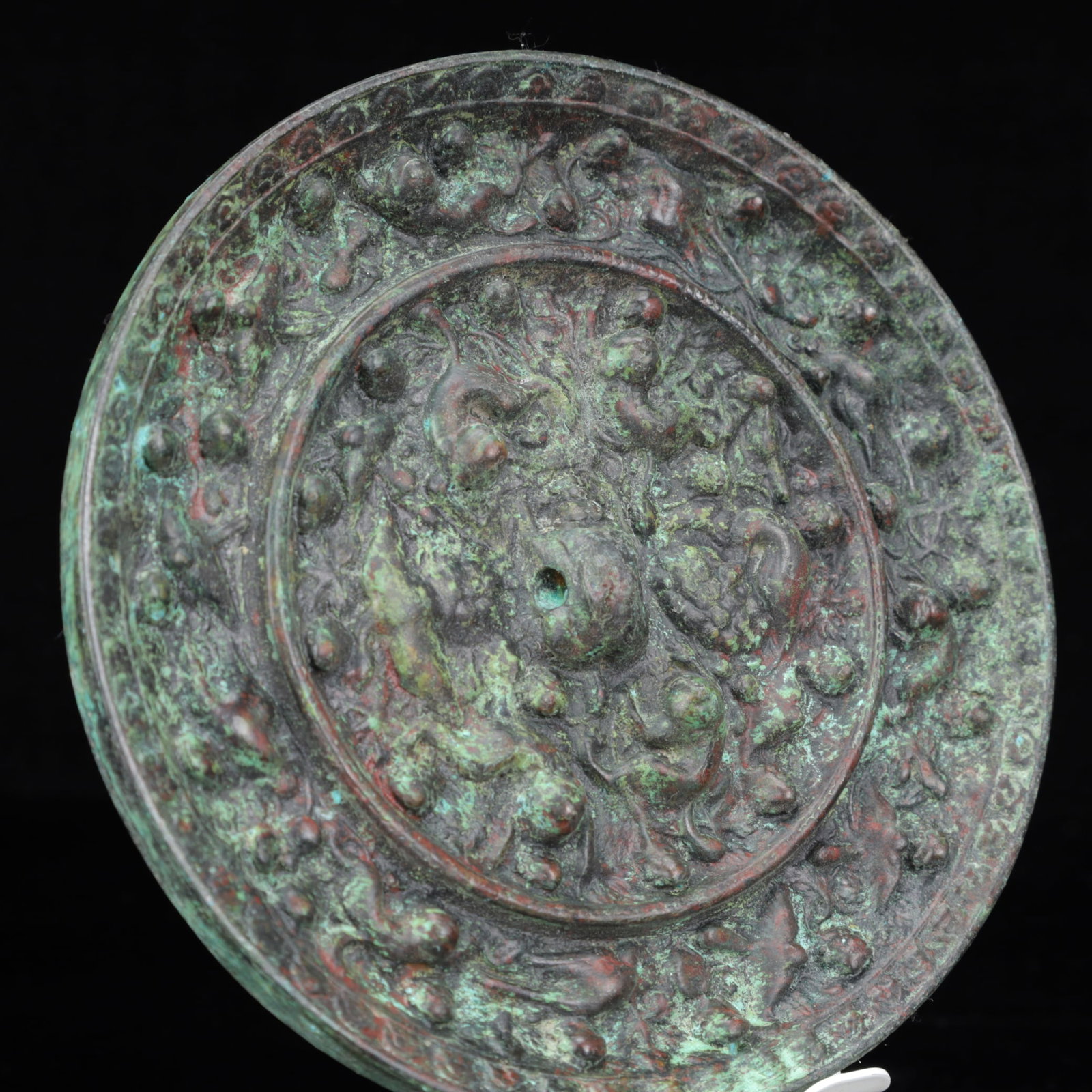 An Archaic Bronze Animal Pattern Round Mirror - 7