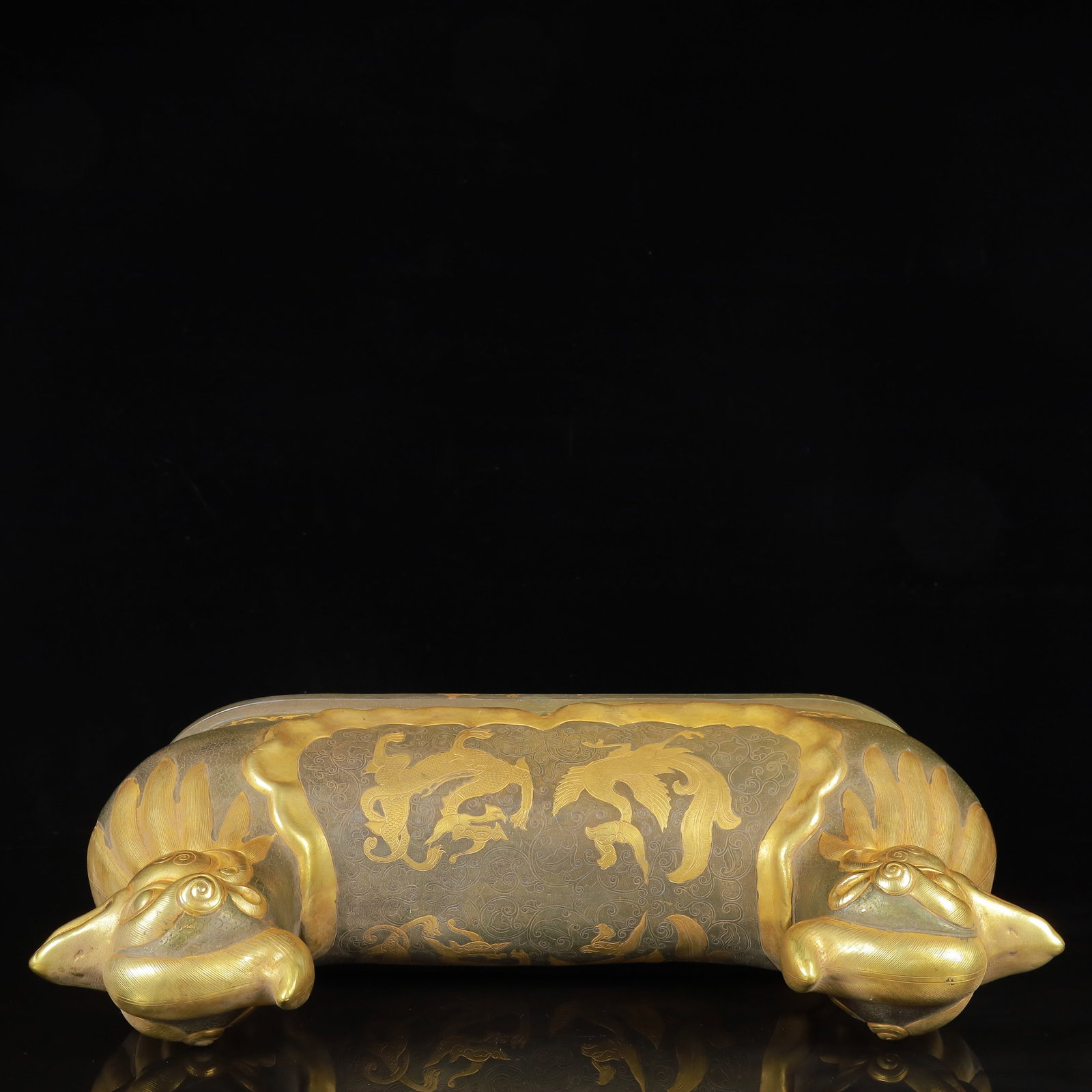An Exquisite Gilt Silver Dragon and Phoenix Pattern Auspicious Beast Ornament - 12