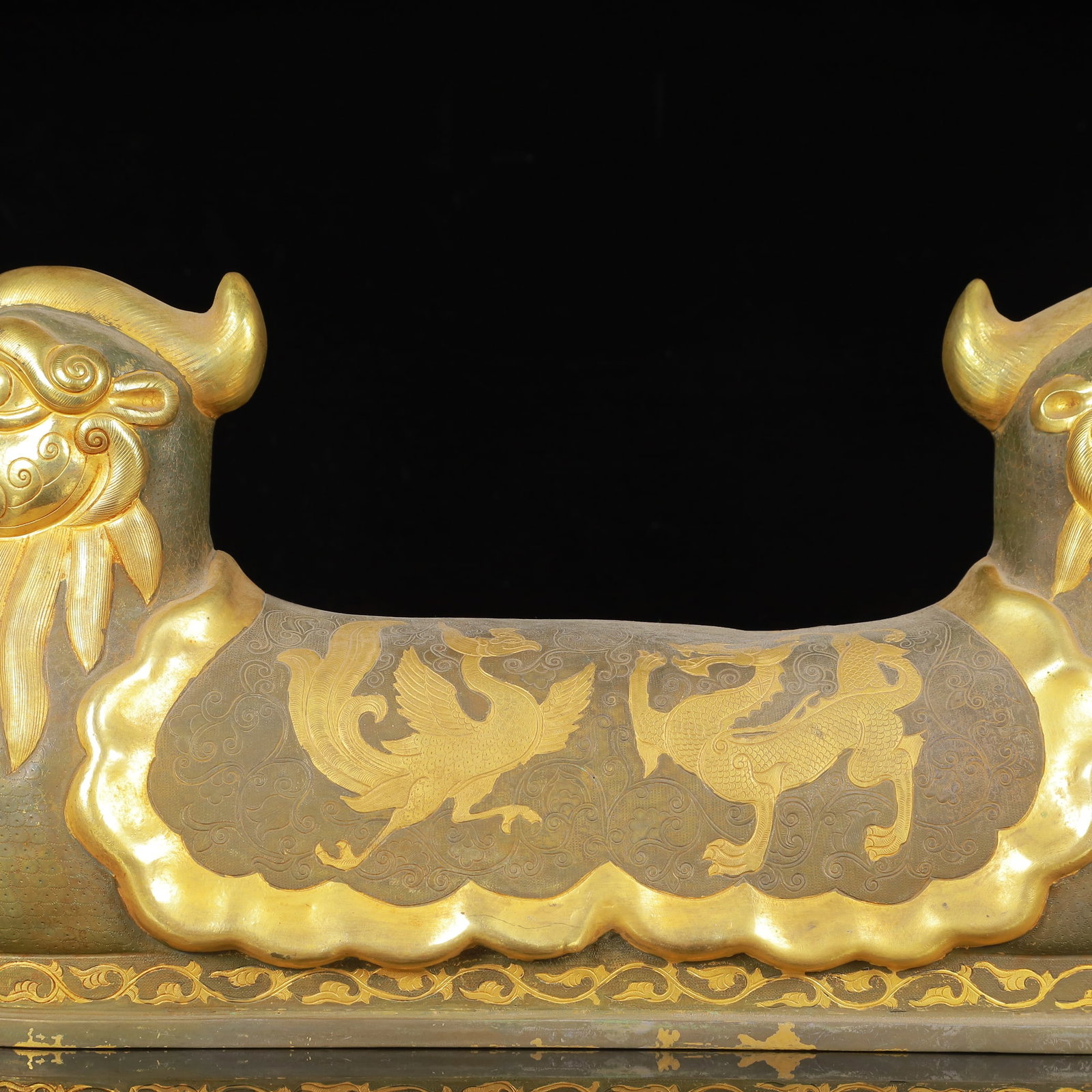 An Exquisite Gilt Silver Dragon and Phoenix Pattern Auspicious Beast Ornament - 3