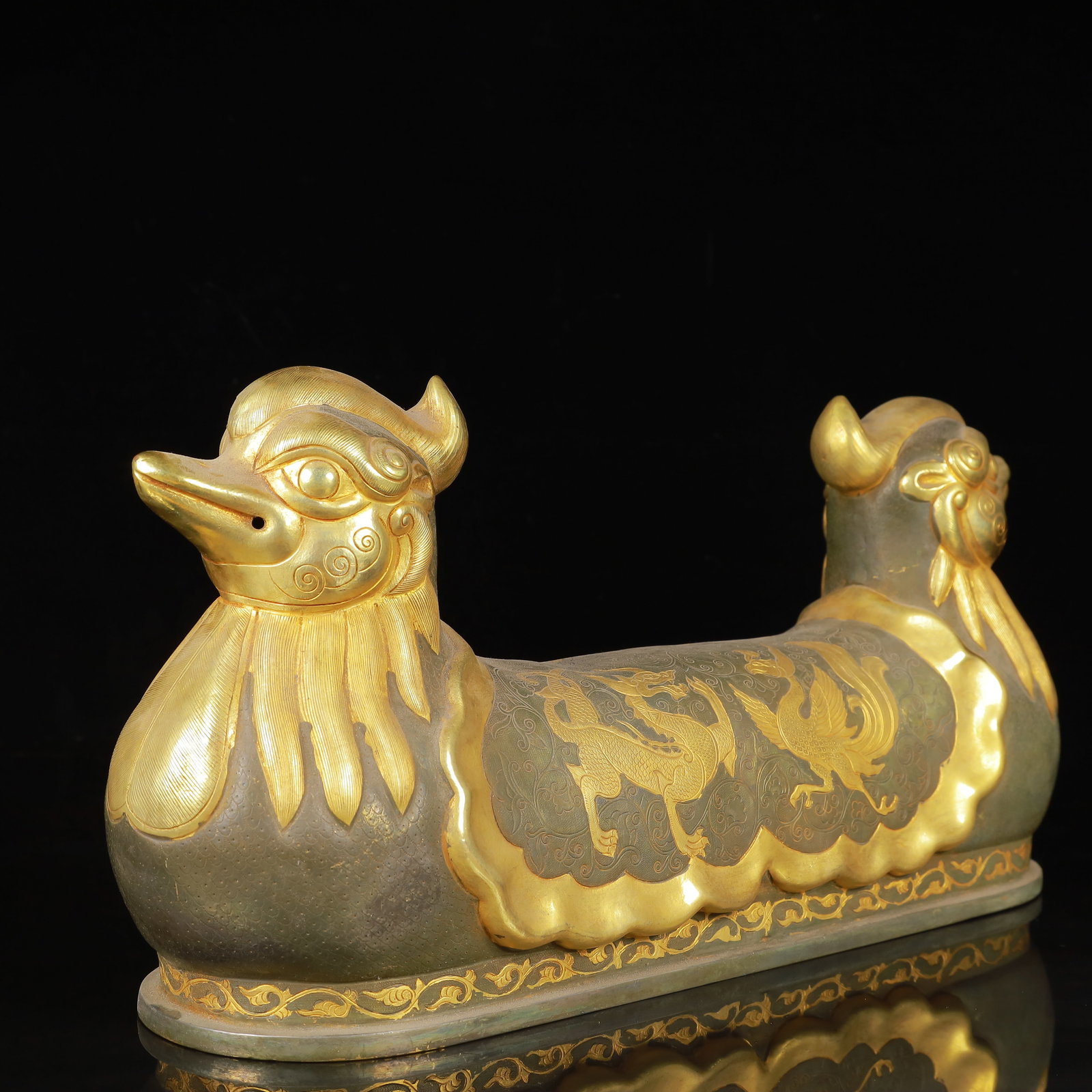 An Exquisite Gilt Silver Dragon and Phoenix Pattern Auspicious Beast Ornament - 7
