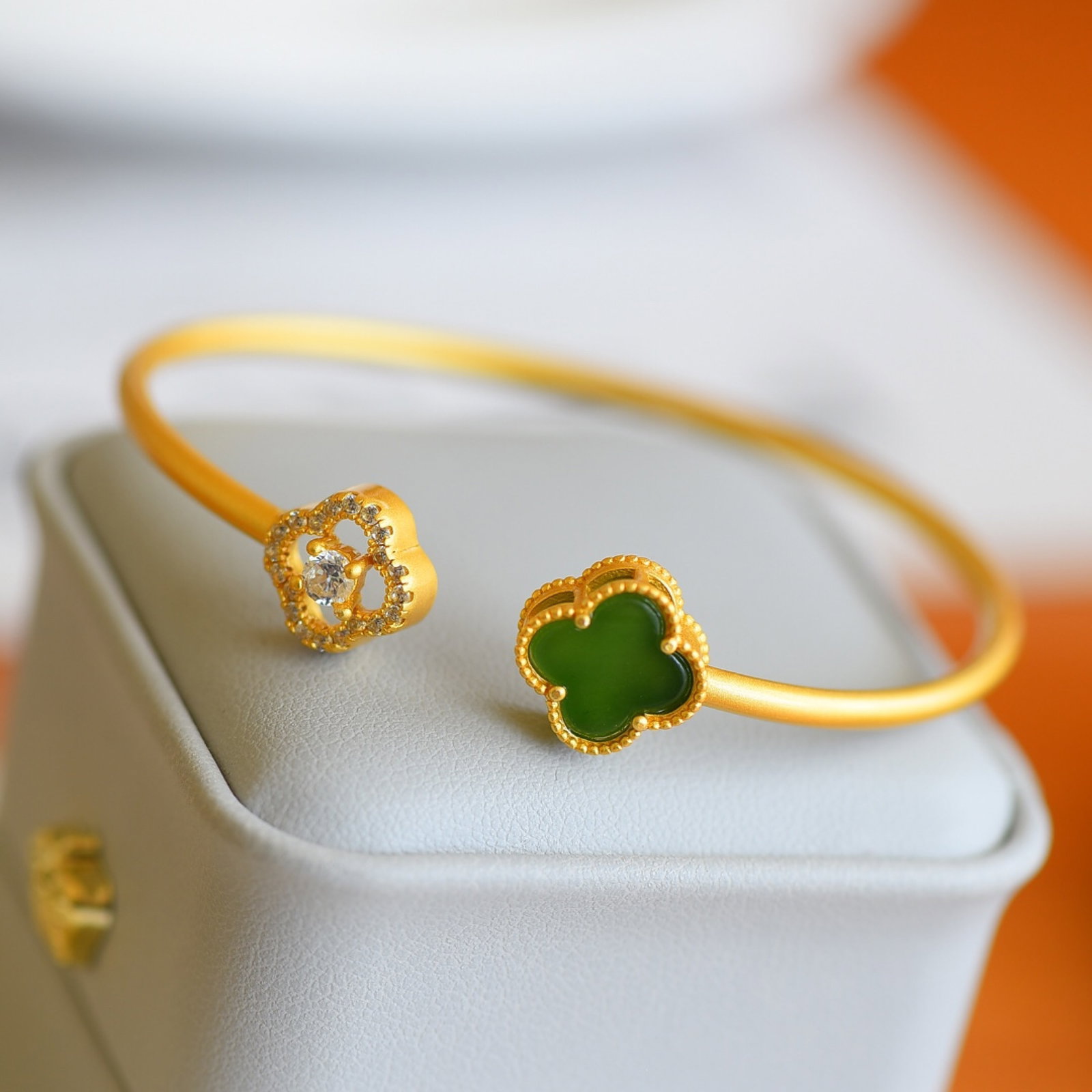 An Exquisite Sterling Silver-Gold Plated Inlaid Jasper Bracelets,Inlaid Diamond - 4