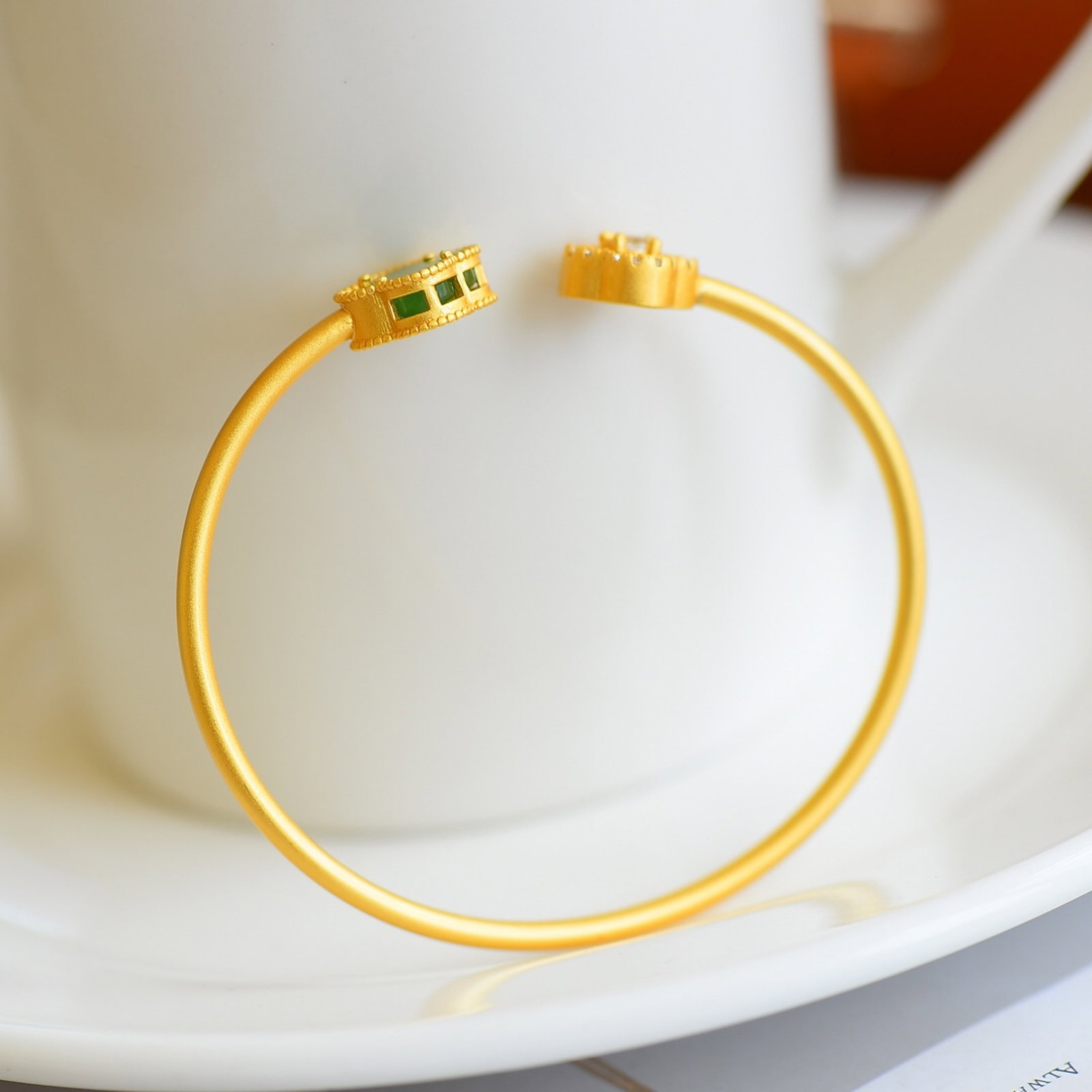 An Exquisite Sterling Silver-Gold Plated Inlaid Jasper Bracelets,Inlaid Diamond - 5