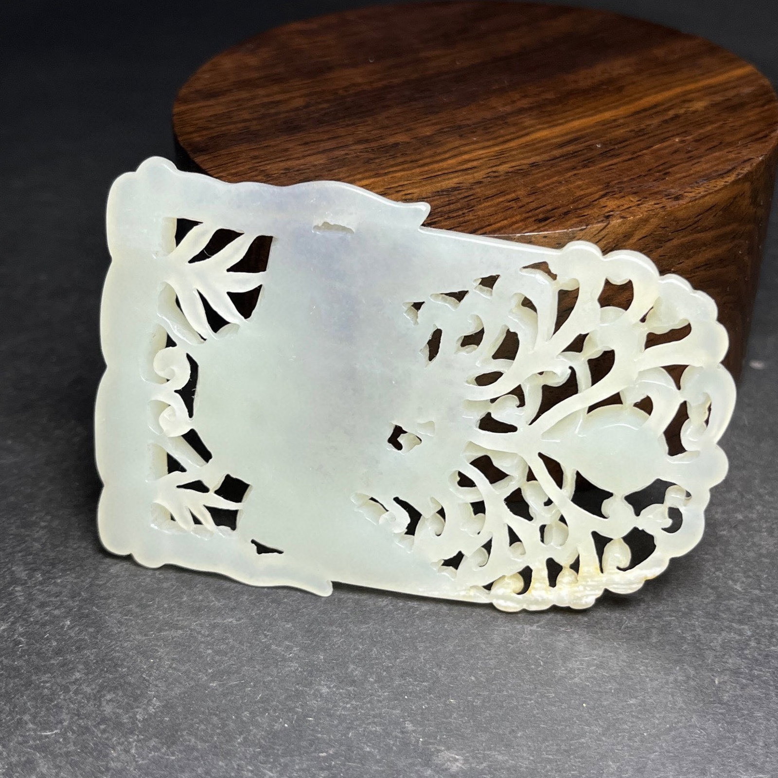 An Exquisite White Jade Hollow Phoenix Pattern Pendant - 6
