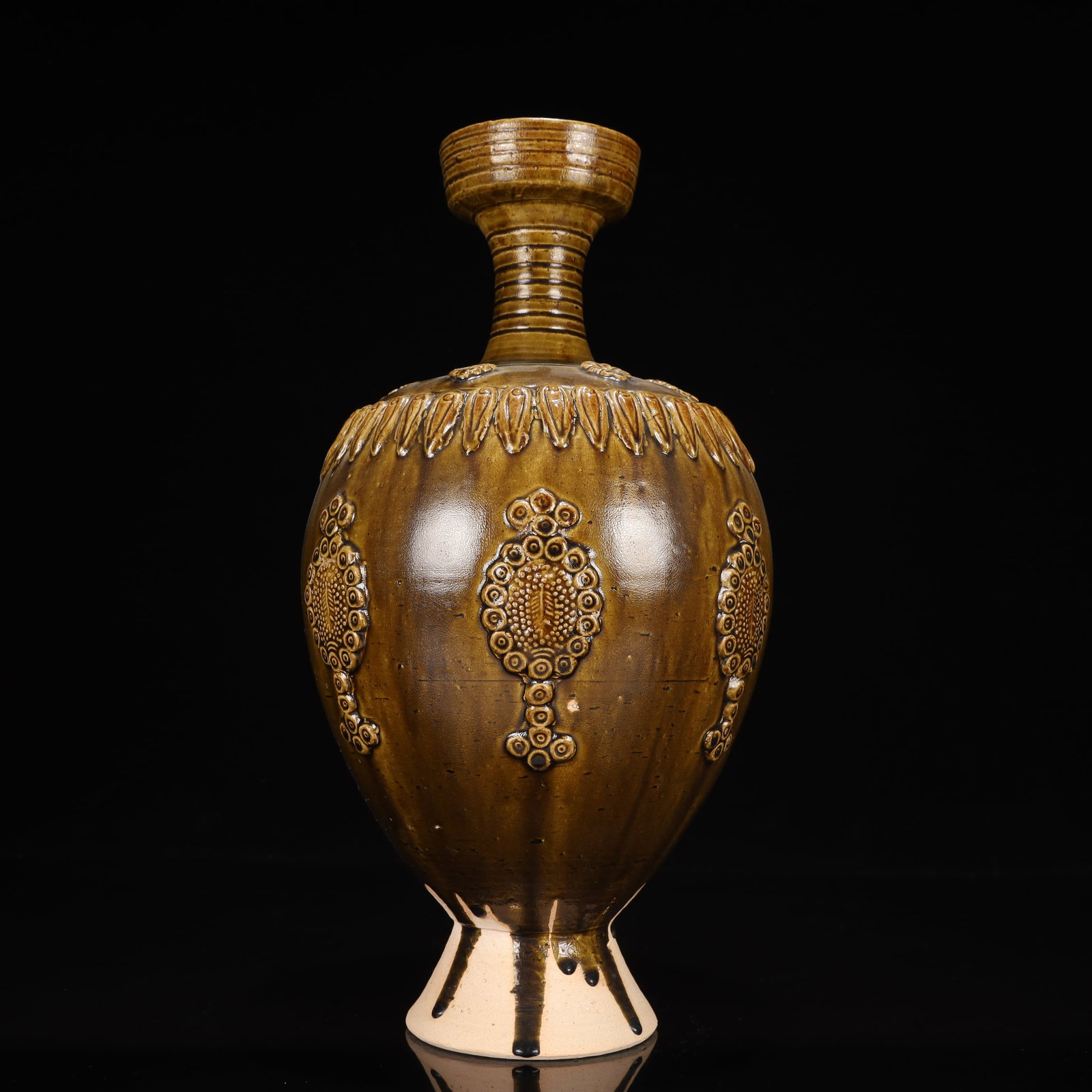 A Rare Tang Tri-Color Glazed Pottery Flower Pattern Vase - 5