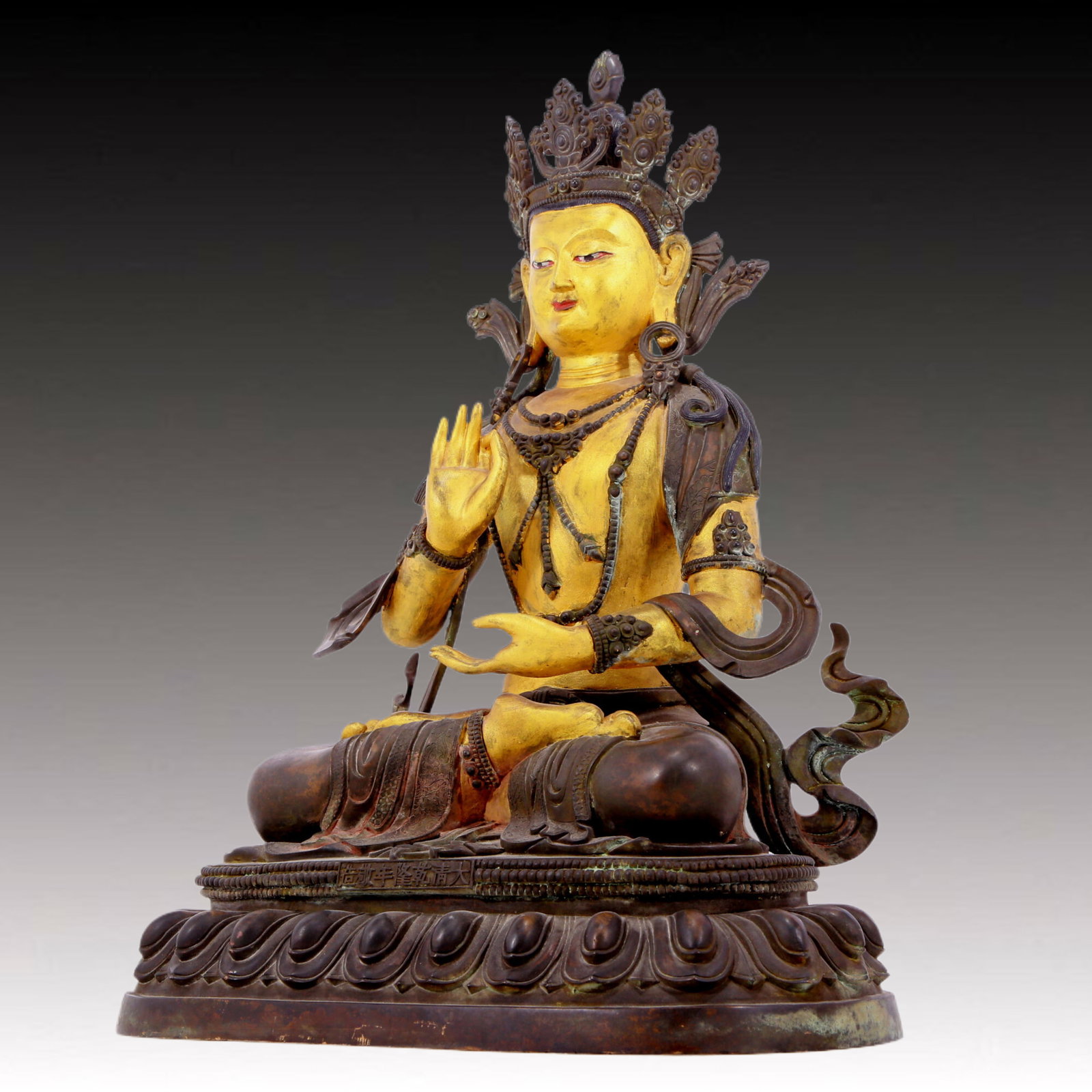 A solemn gilt bronze statue of Bodhisattva - 5