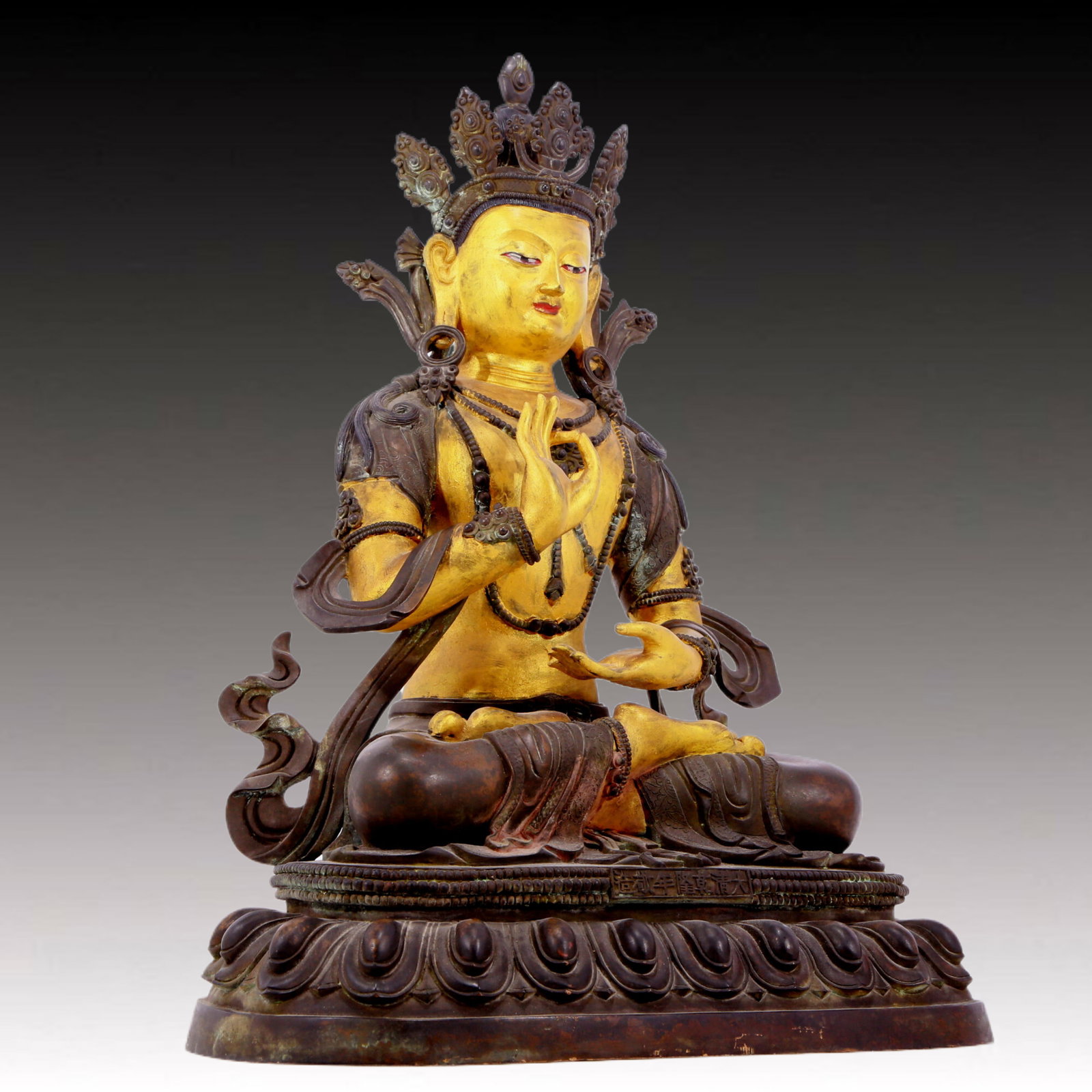 A solemn gilt bronze statue of Bodhisattva - 7