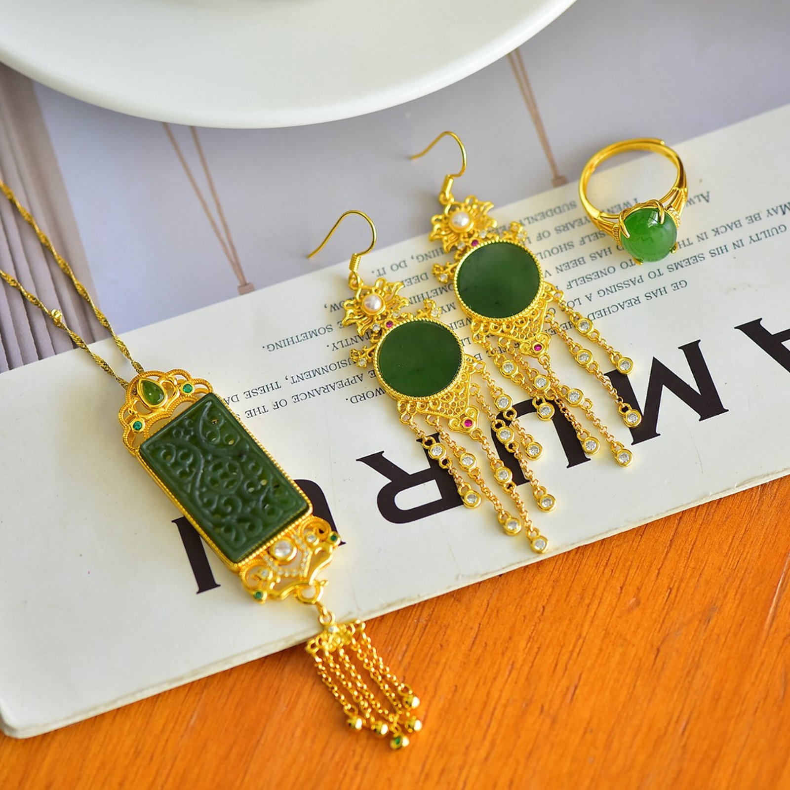 A Set of Fine Sterling Silver-Gold Plated Inlaid Jasper Jewelry,Inlaid Diamonds: Estimated Value:1000-2000 A Set of Fine Sterling Silver-Gold Plated Inlaid Jasper Jewelry,Inlaid Diamonds,Size:10mmx14mm,16mmx22mm,14mmx14mm