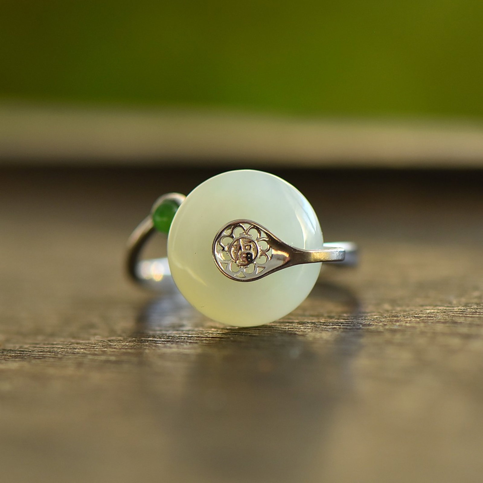An Exquisite Sterling Silver Inlaid White Jade Enamel Ring - 2