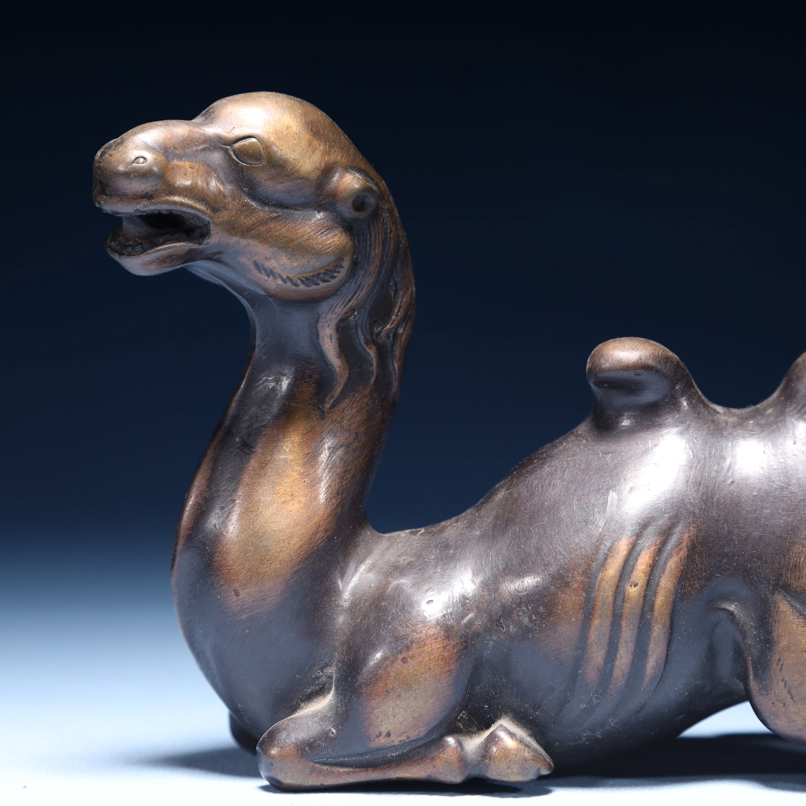 An Exquisite Bronze Camel Ornament - 2