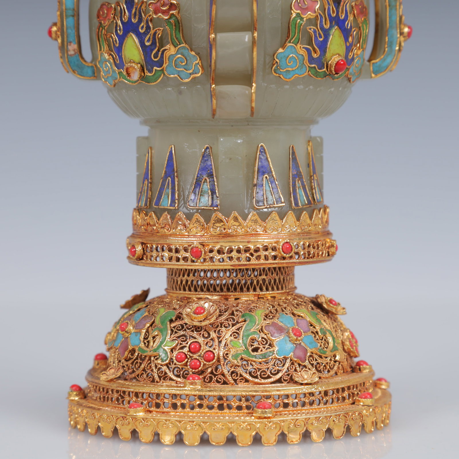 An Exquisite Filigree and Gilding Inlaid White Jade Double-Ears Censer,Inlaid Gems - 3