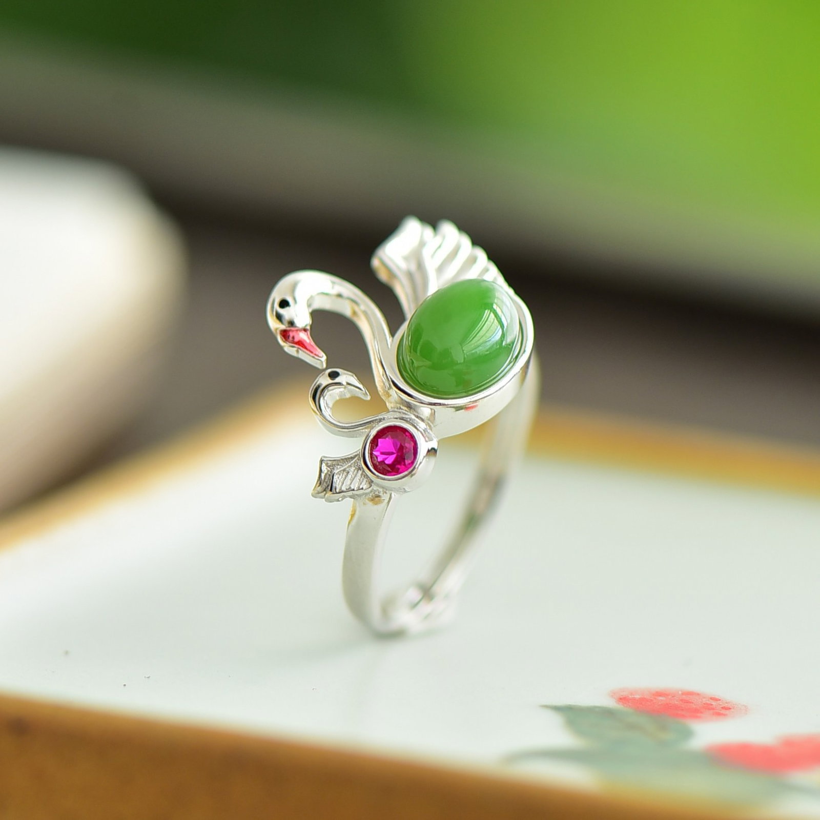 An Exquisite Sterling Silver-Gold Plated Inlaid Jasper Ring - 5