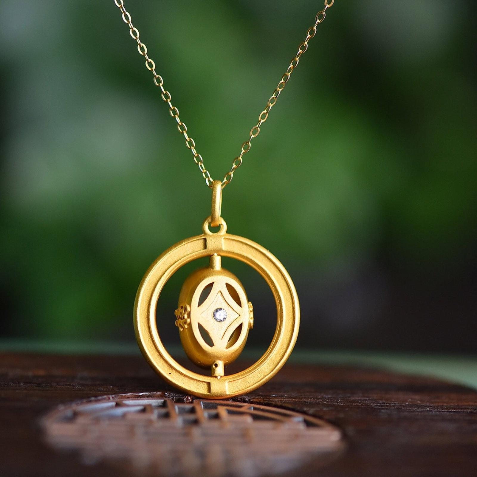 An Exquisite Sterling Silver-Gold Plated Inlaid White Jade Pendant - 5