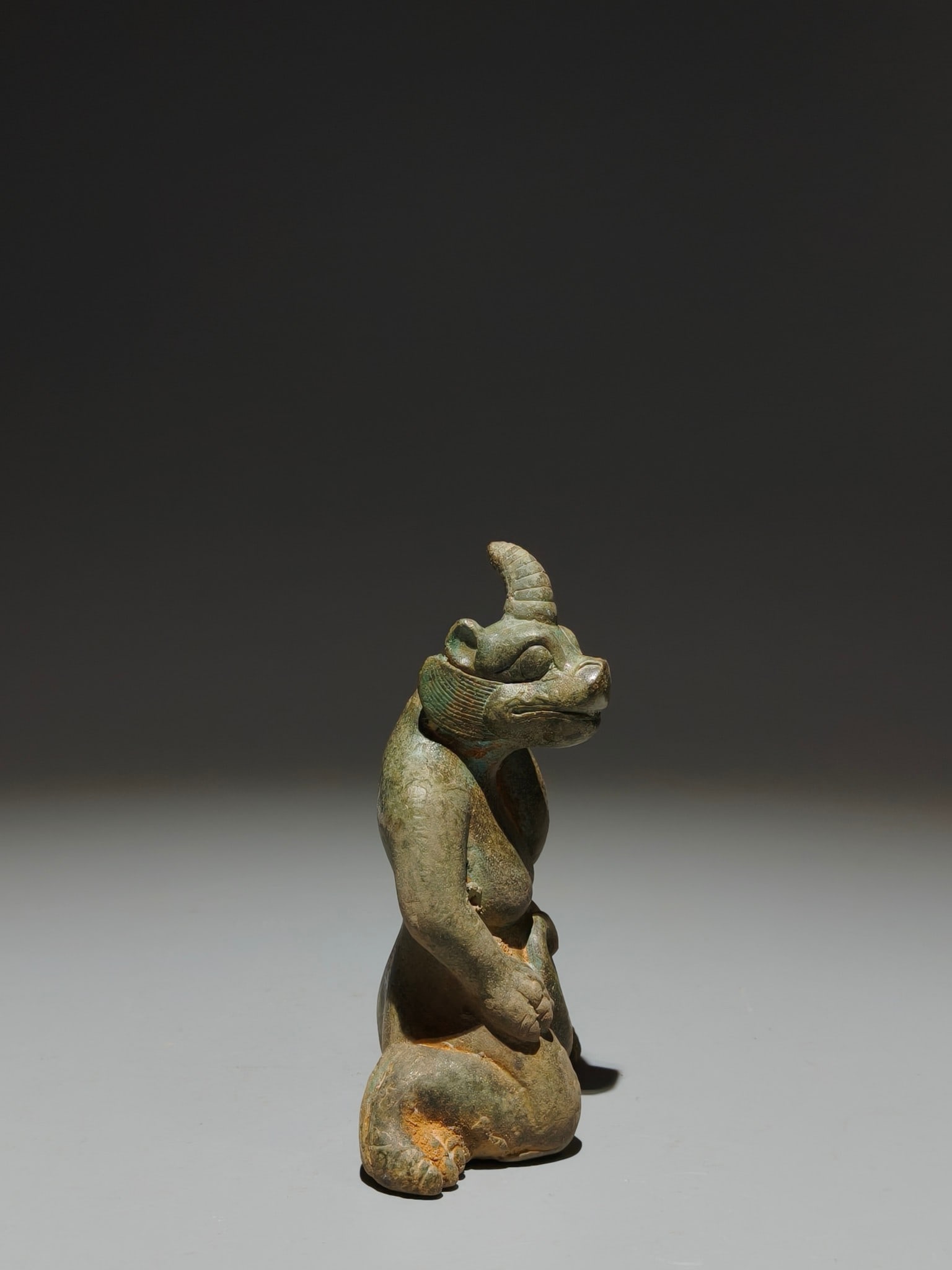 An Archaic Bronze Unicorn Ornament - 8