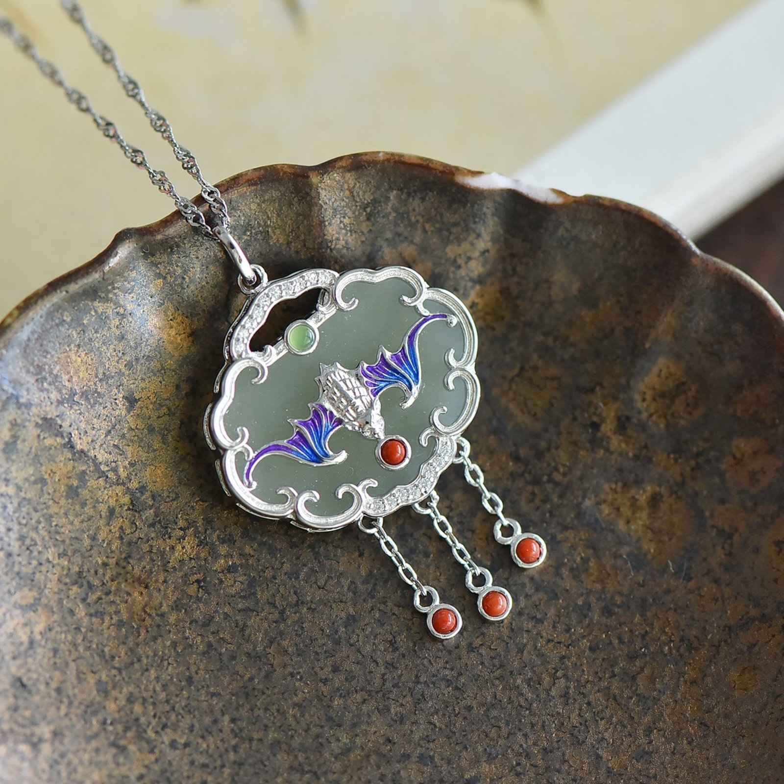 An Exquisite Sterling Silver Inlaid White Jade Pendant - 4