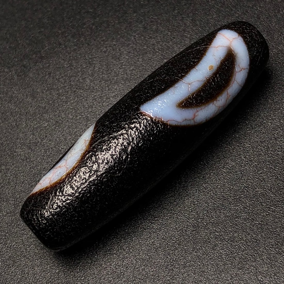 An Exquisite Sun,Moon and Star Pattern Dzi Bead Pendant - 2