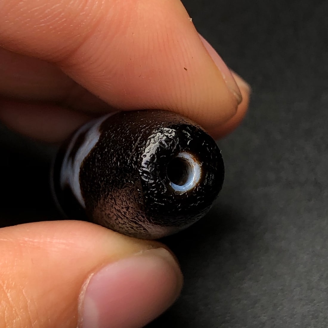An Exquisite Sun,Moon and Star Pattern Dzi Bead Pendant - 9
