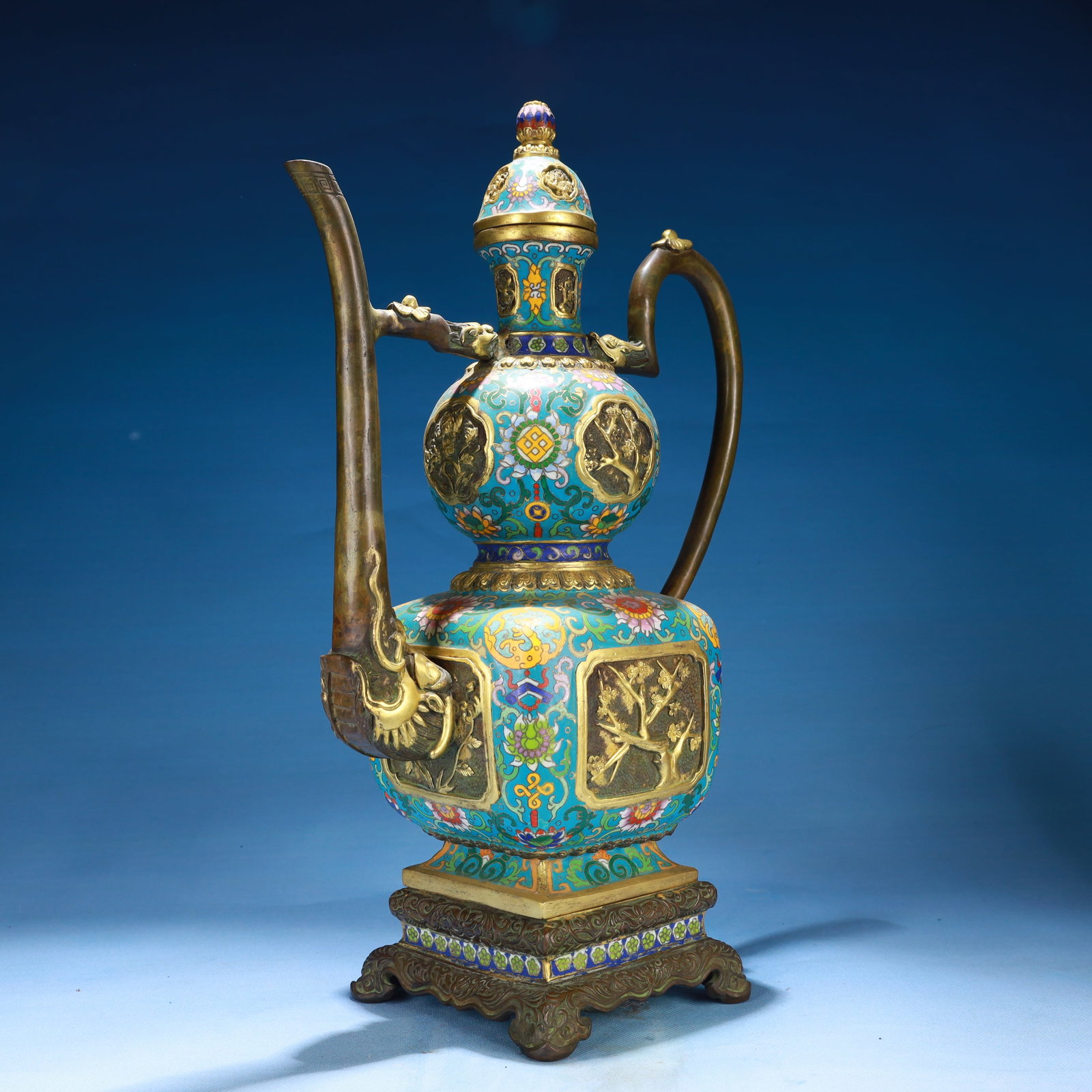 An Exquisite Cloisonne Flower Pattern Ewer,with Base - 4