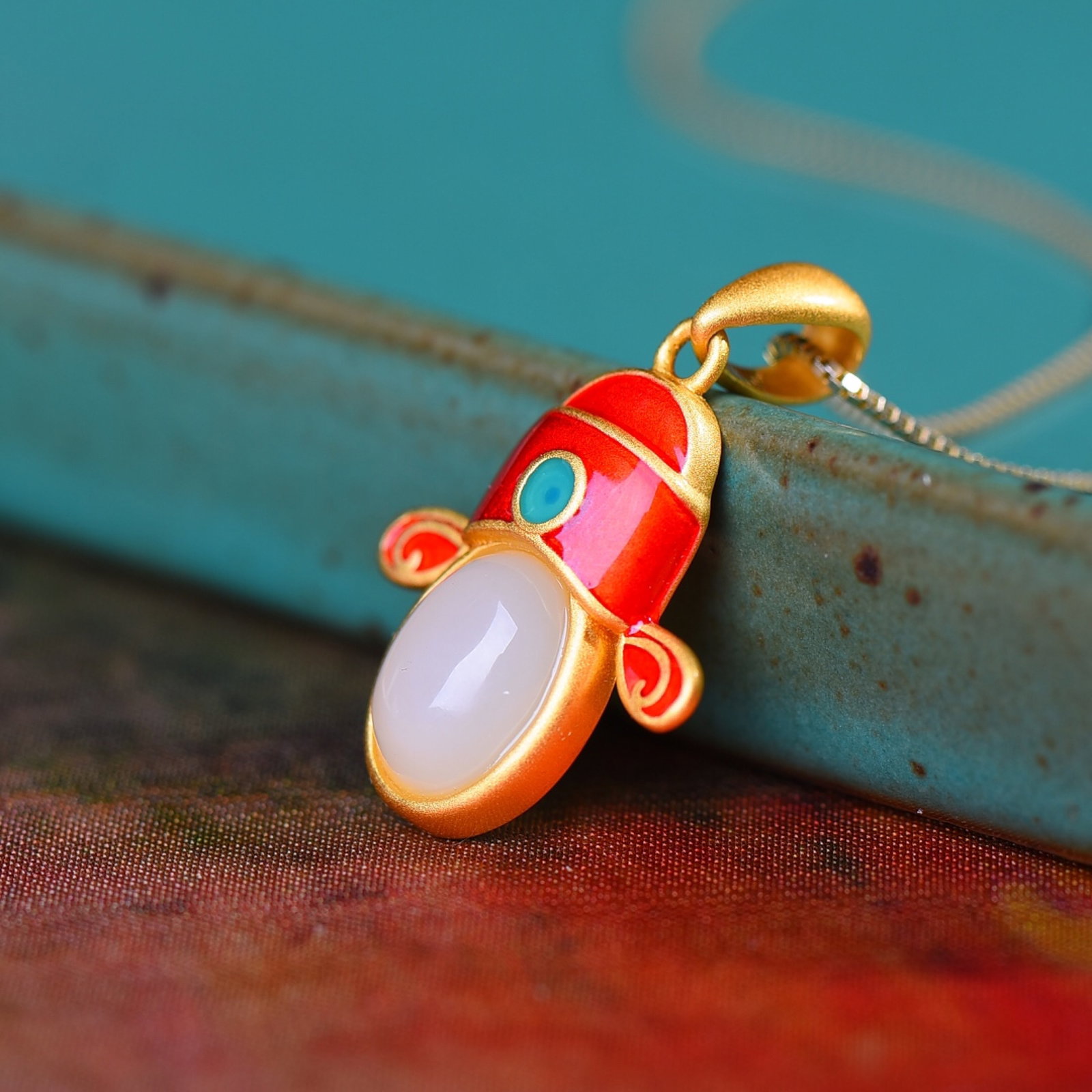 An Exquisite Sterling Silver-Gold Plated Inlaid White Jade Pendant - 2