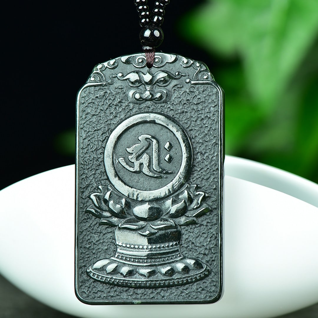 An Exquisite Sapphire Avalokitesvara Pattern Pendant - 5