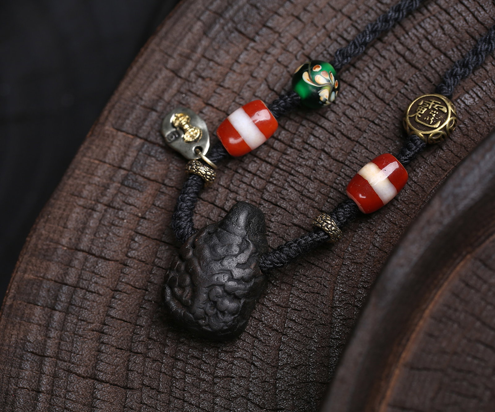An Exquisite Pendant - 4