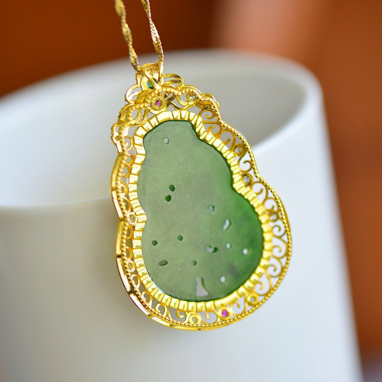An Exquisite Sterling Silver-Gold Plated Inlaid Jasper Pendant,Inlaid Diamonds - 5