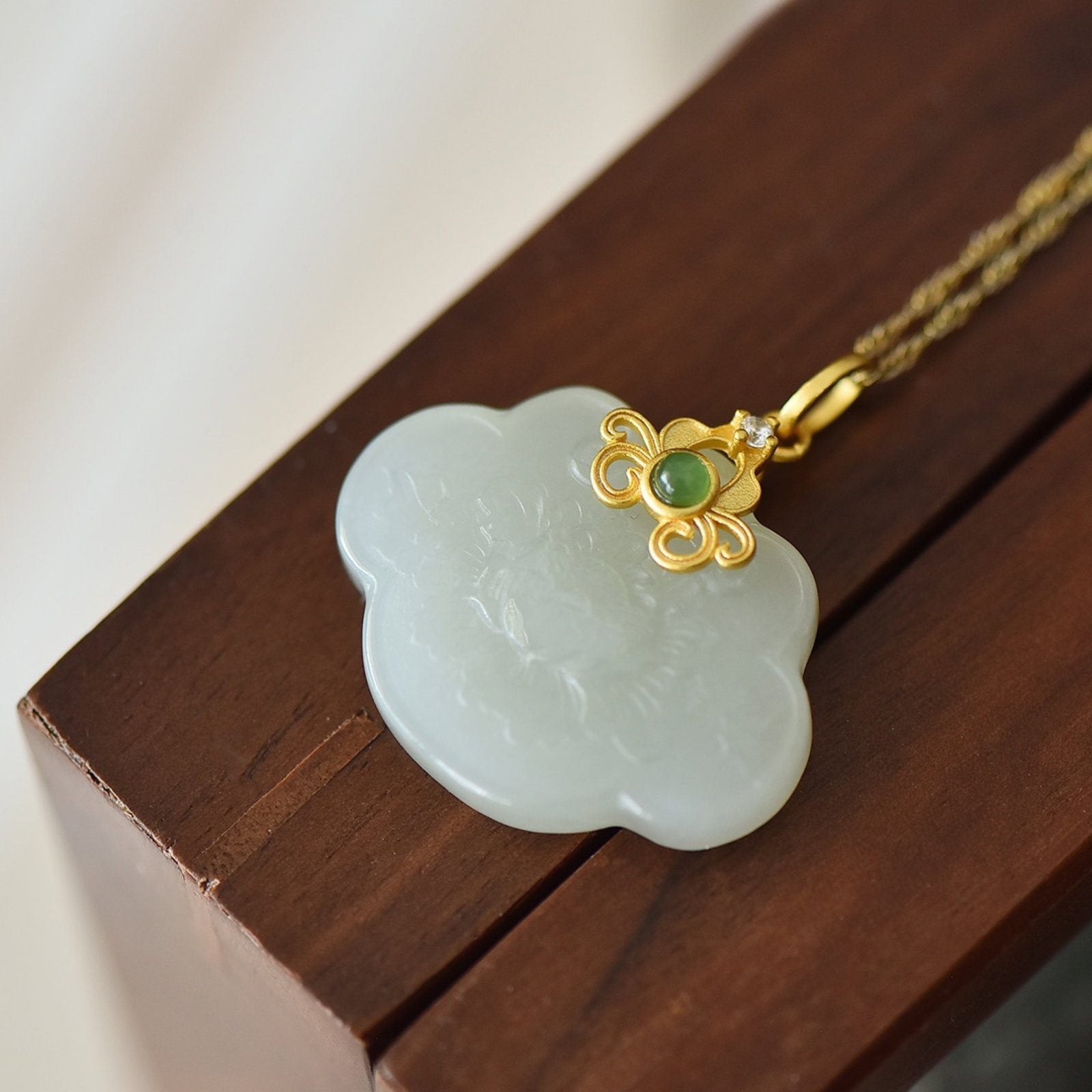 An Exquisite Sterling Silver-Gold Plated Inlaid White Jade Pendant - 4