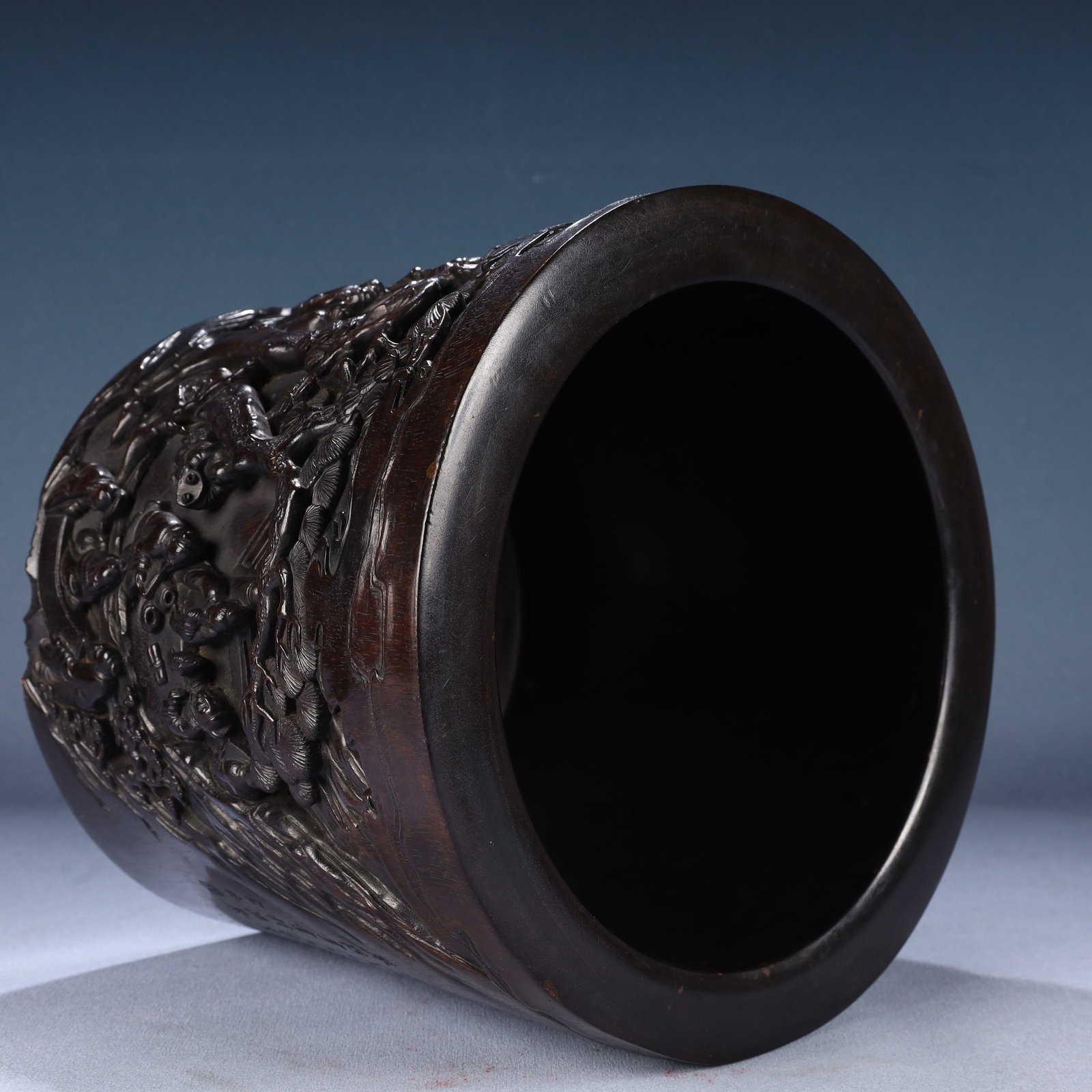 An Exquisite Zitanwood Character and Story Pattern Brush Pot,With Poem - 8