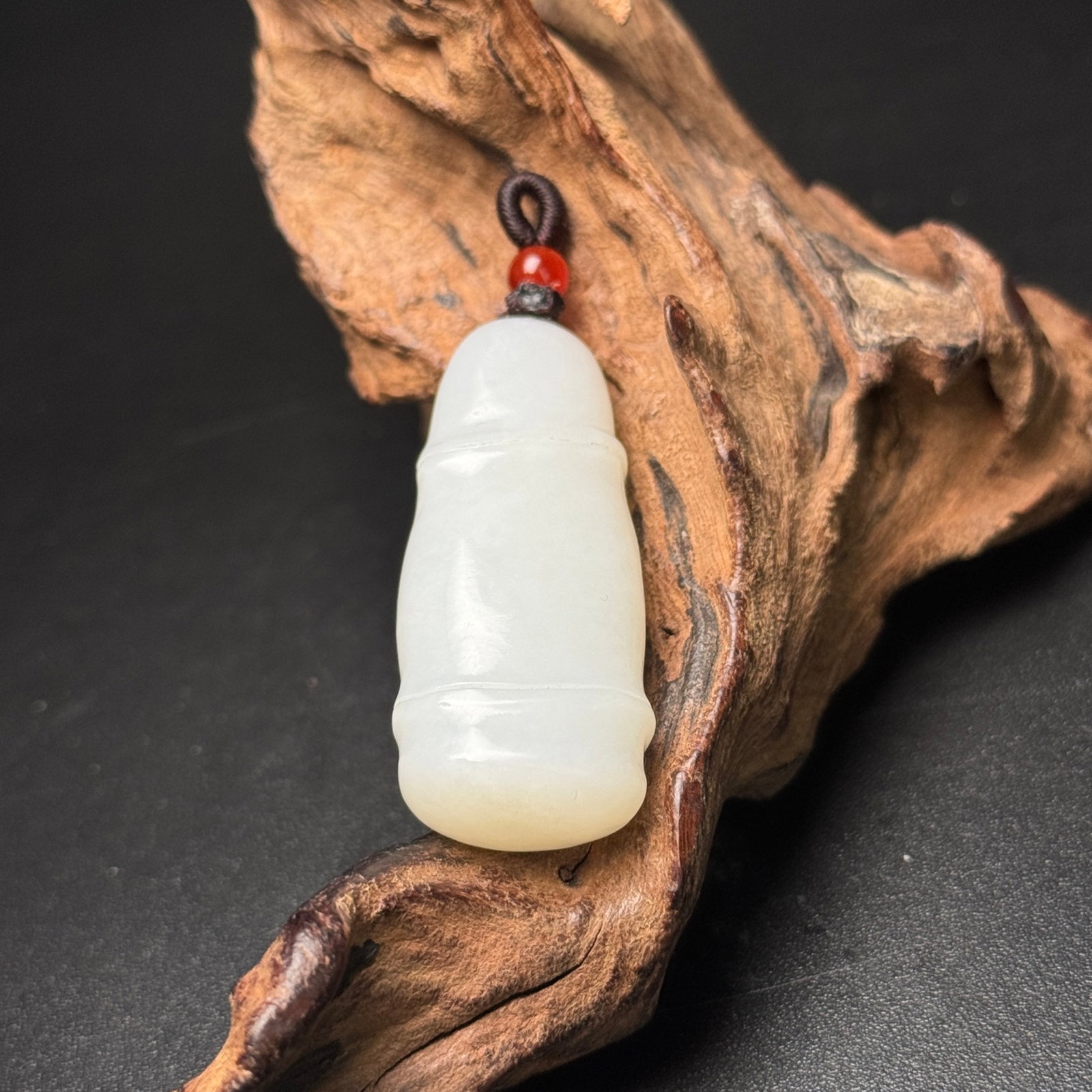 An Exquisite White Jade Bamboo Pattern Pendant - 6