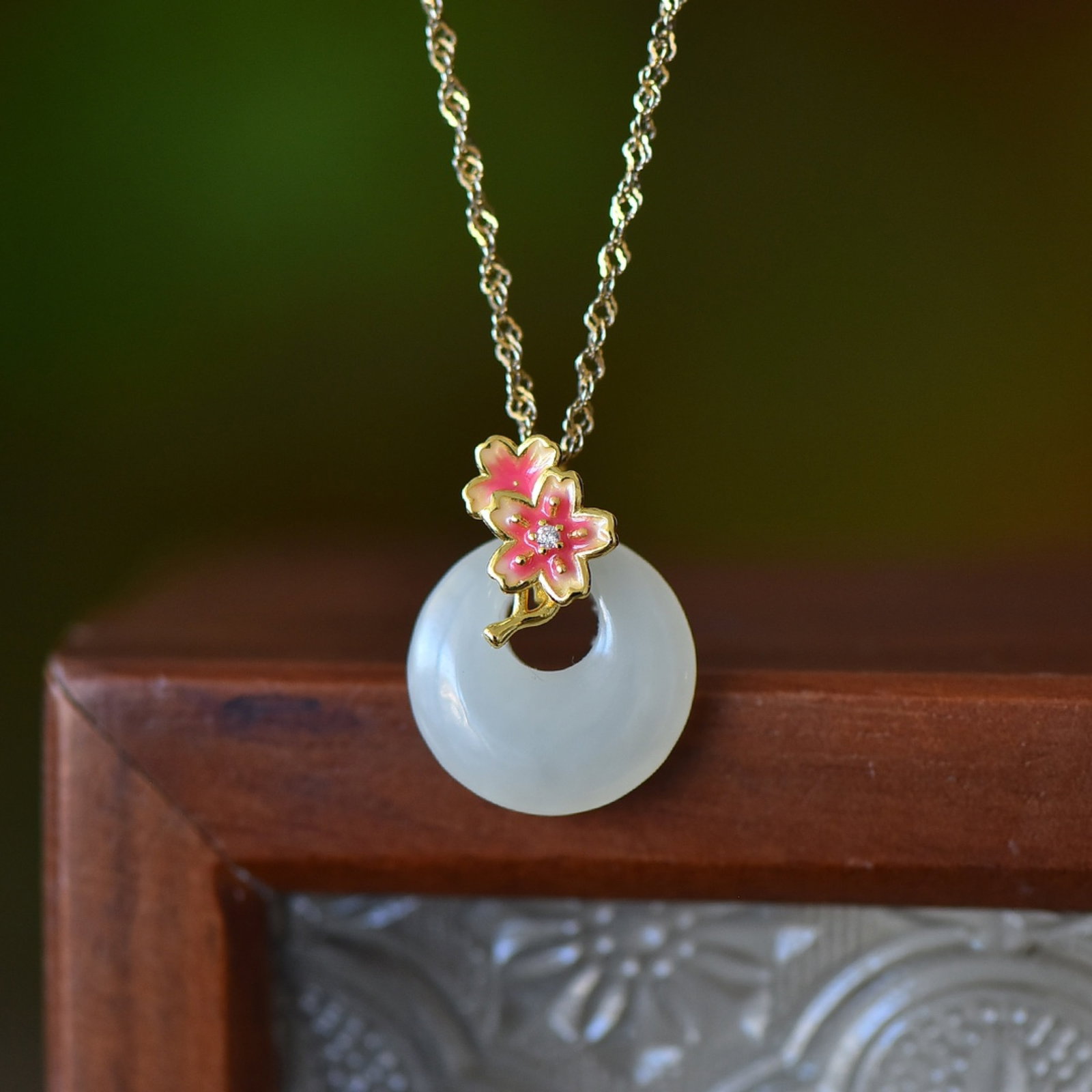 An Exquisite Sterling Silver-Gold Plated Inlaid White Jade Pendant - 3