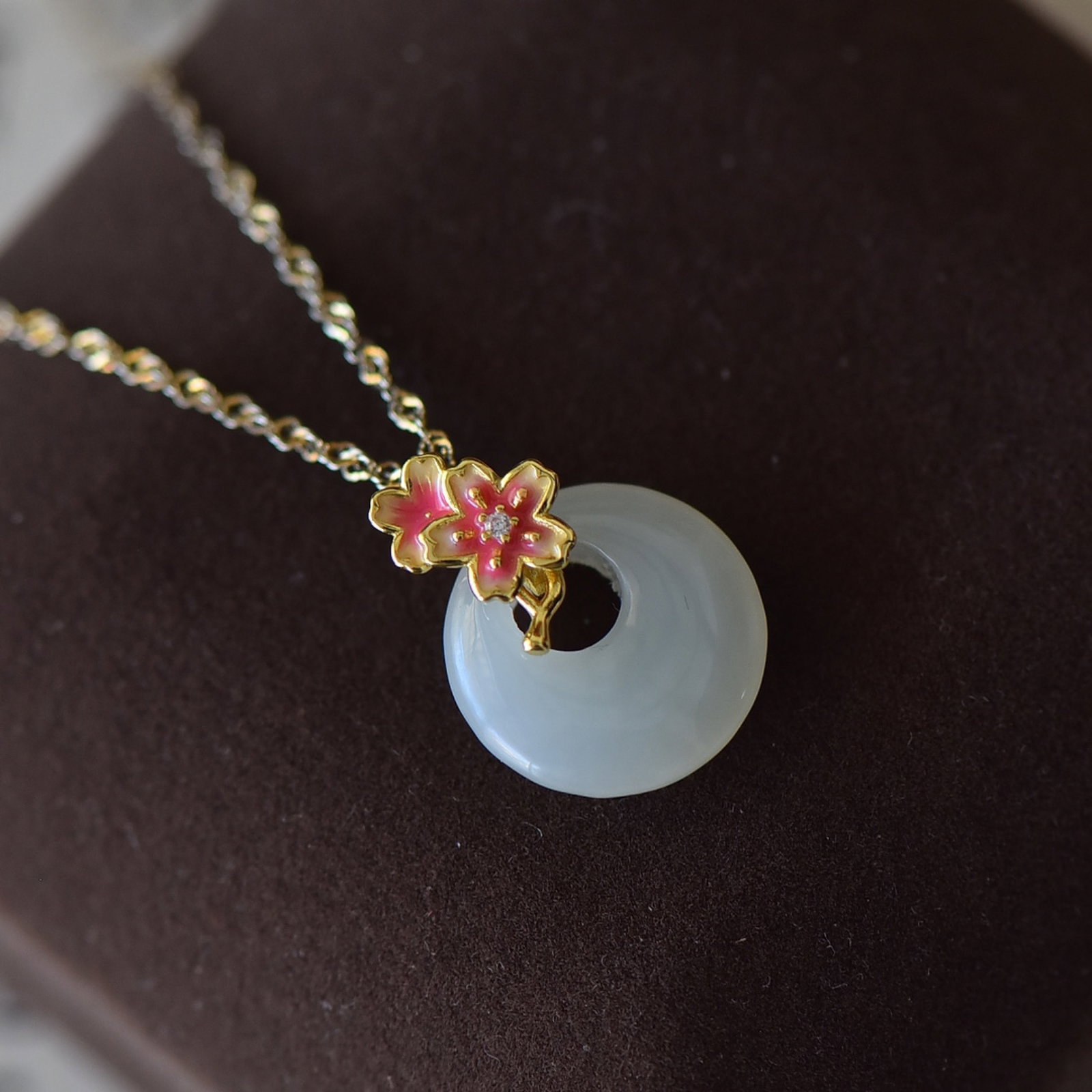 An Exquisite Sterling Silver-Gold Plated Inlaid White Jade Pendant - 4