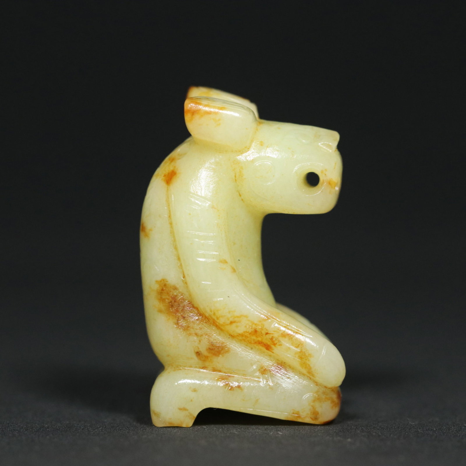 An Exquisite White Jade Bear Pendant - 3