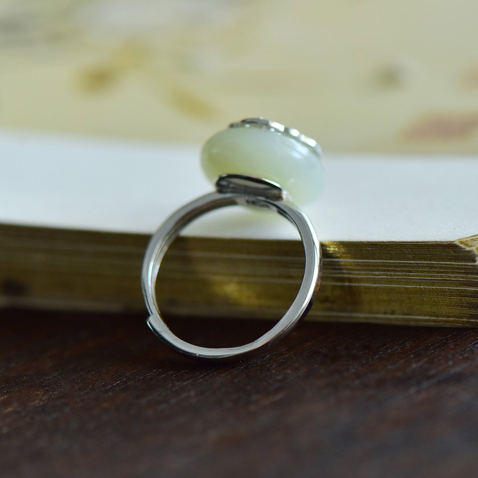 An Exquisite Sterling Silver Inlaid White Jade Ring,Inlaid Agate - 5