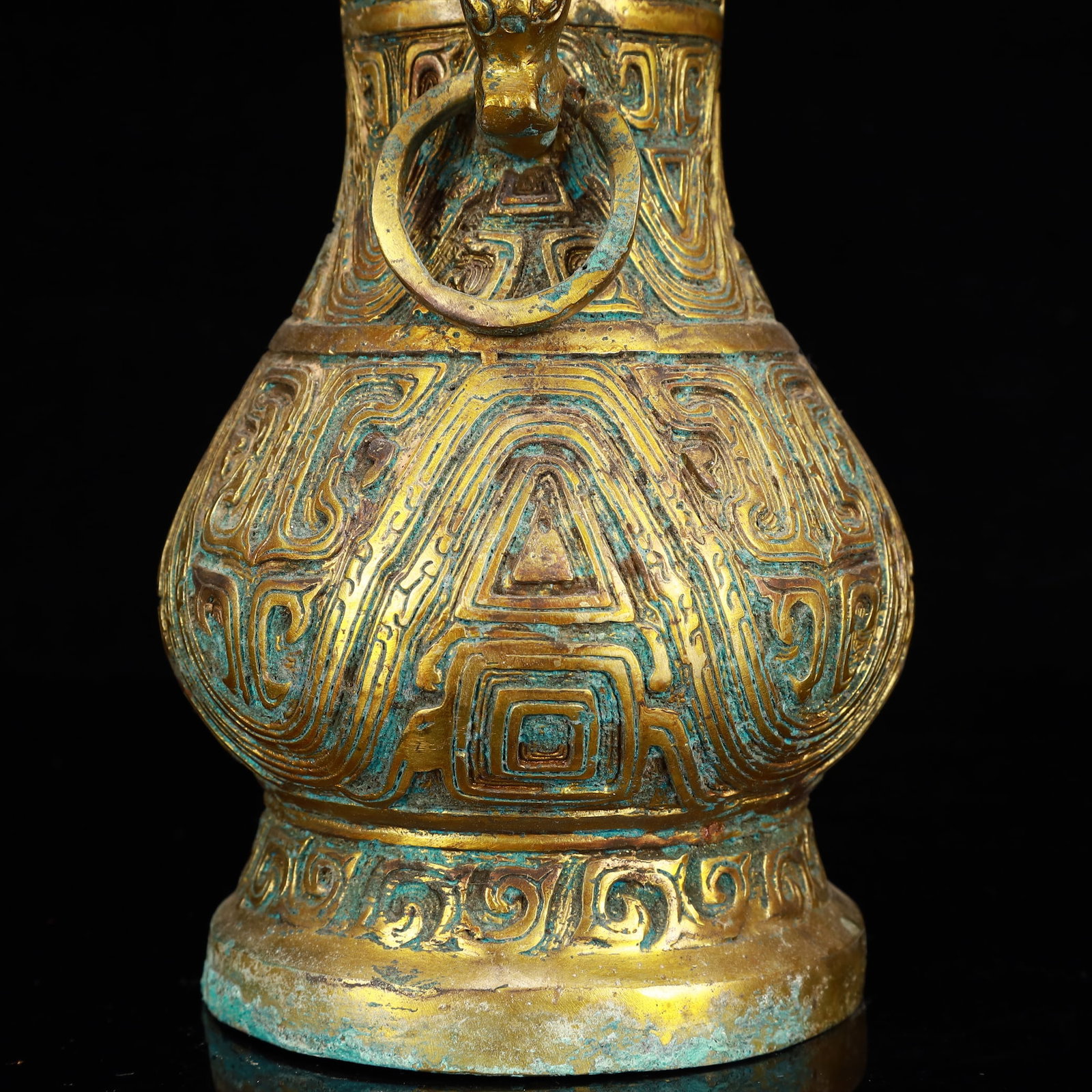 An Archaic Bronze Inlaid Gold and Silver Double-Ears Vase - 7