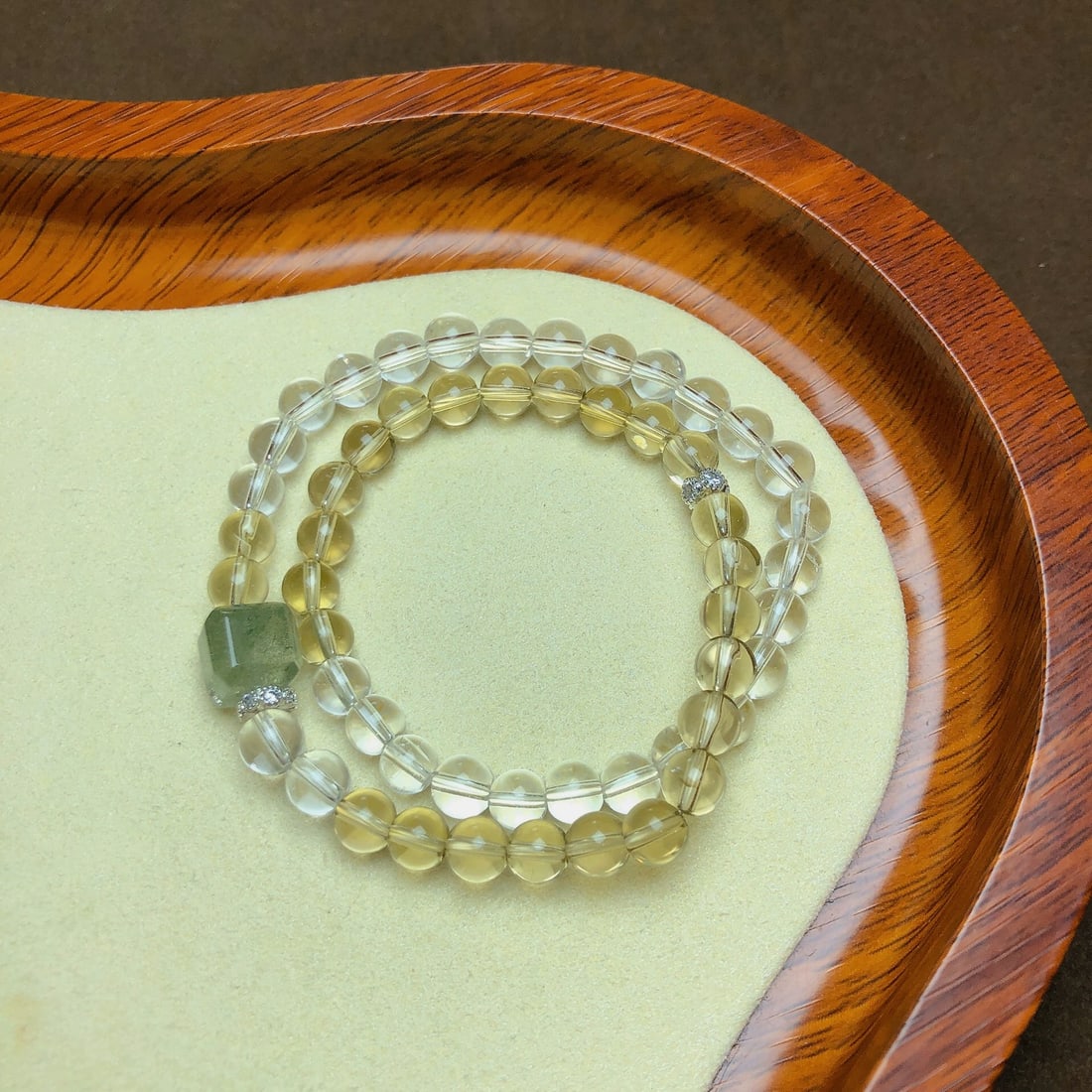 An Exquisite Crystal Bracelets - 6