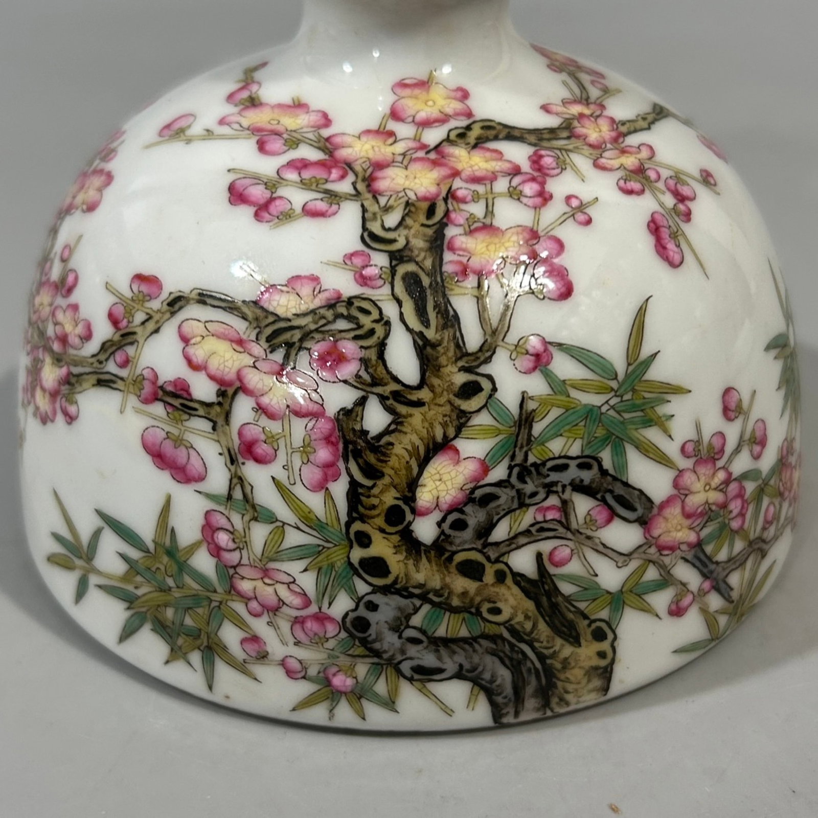 An Exquisite Famille-Rose Painted Gold Plum Blossom Pattern Water Pot,With Poem - 2
