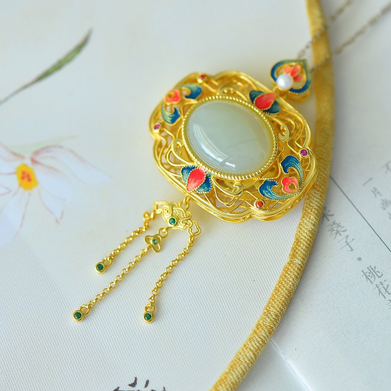 An Exquisite Sterling Silver-Gold Plated Inlaid White Jade Pendant - 3