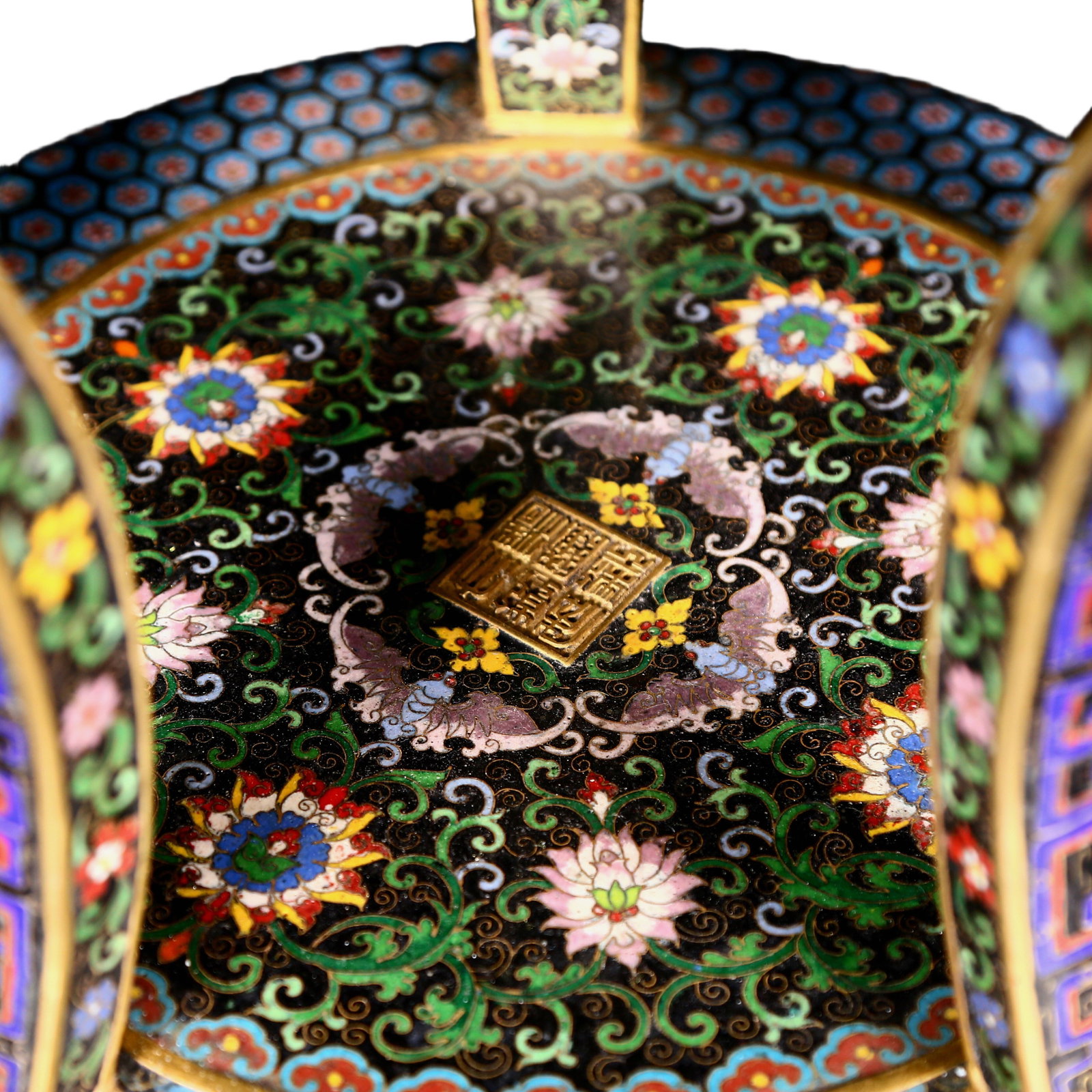 A Pair of Huge Cloisonne Lotus Bats and Peach Pattern Bases - 8