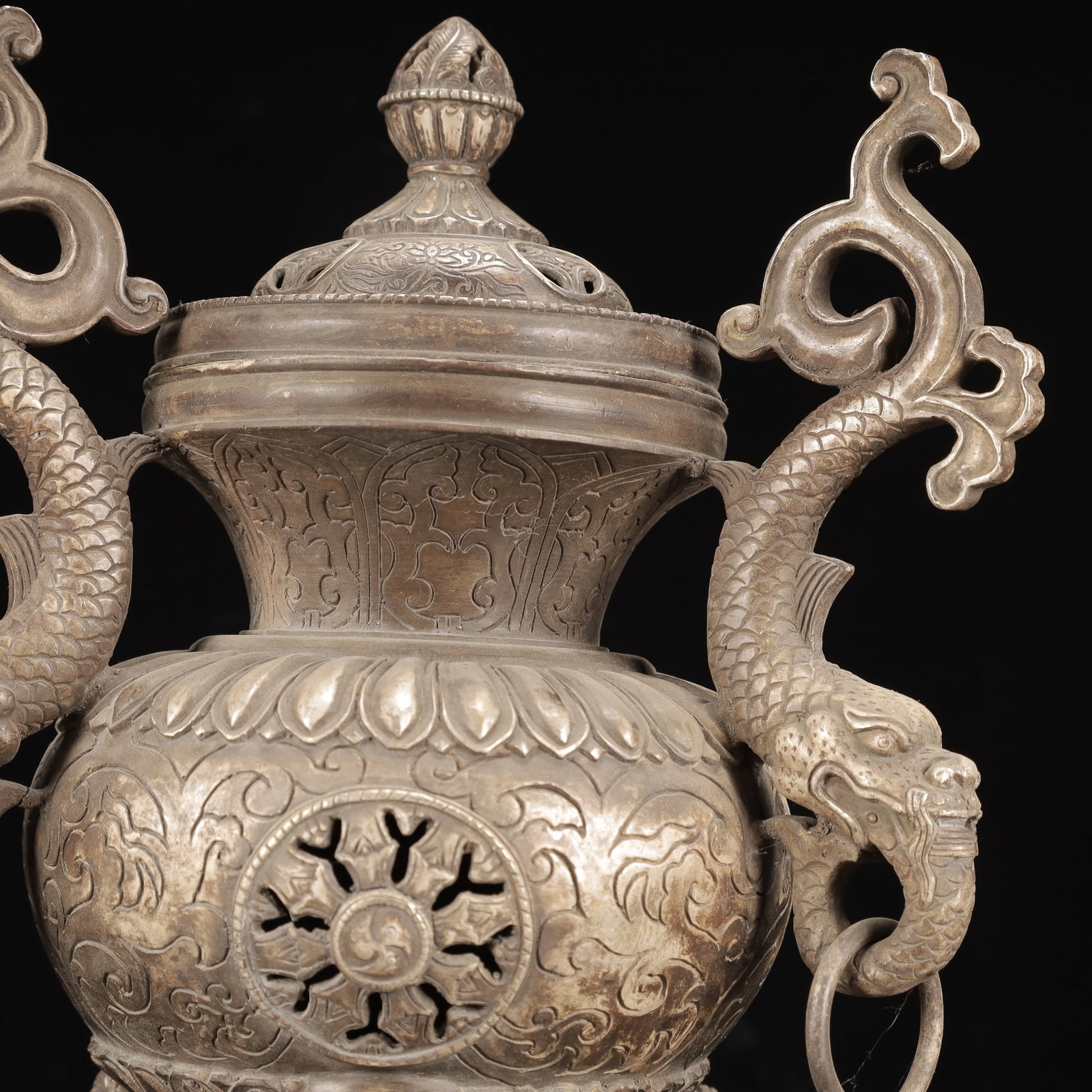 An Exquisite Silver-Plated Bronze Dragon-Ears Beast-legs Censer - 4