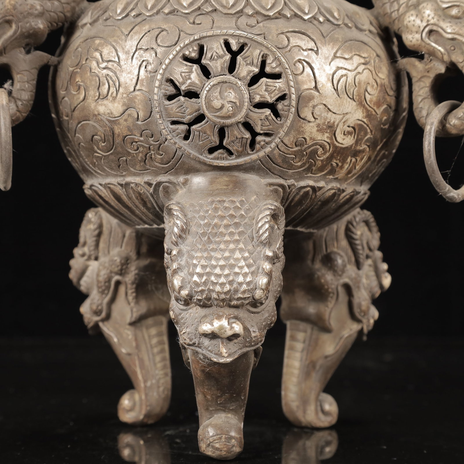 An Exquisite Silver-Plated Bronze Dragon-Ears Beast-legs Censer - 5