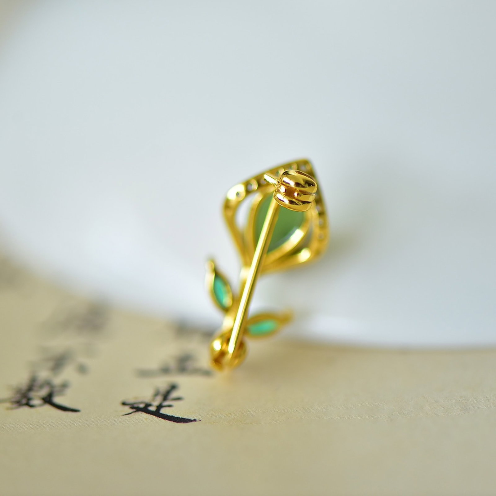 An Exquisite Sterling Silver-Gold Plated Inlaid Jasper Brooch,Inlaid Diamond - 5